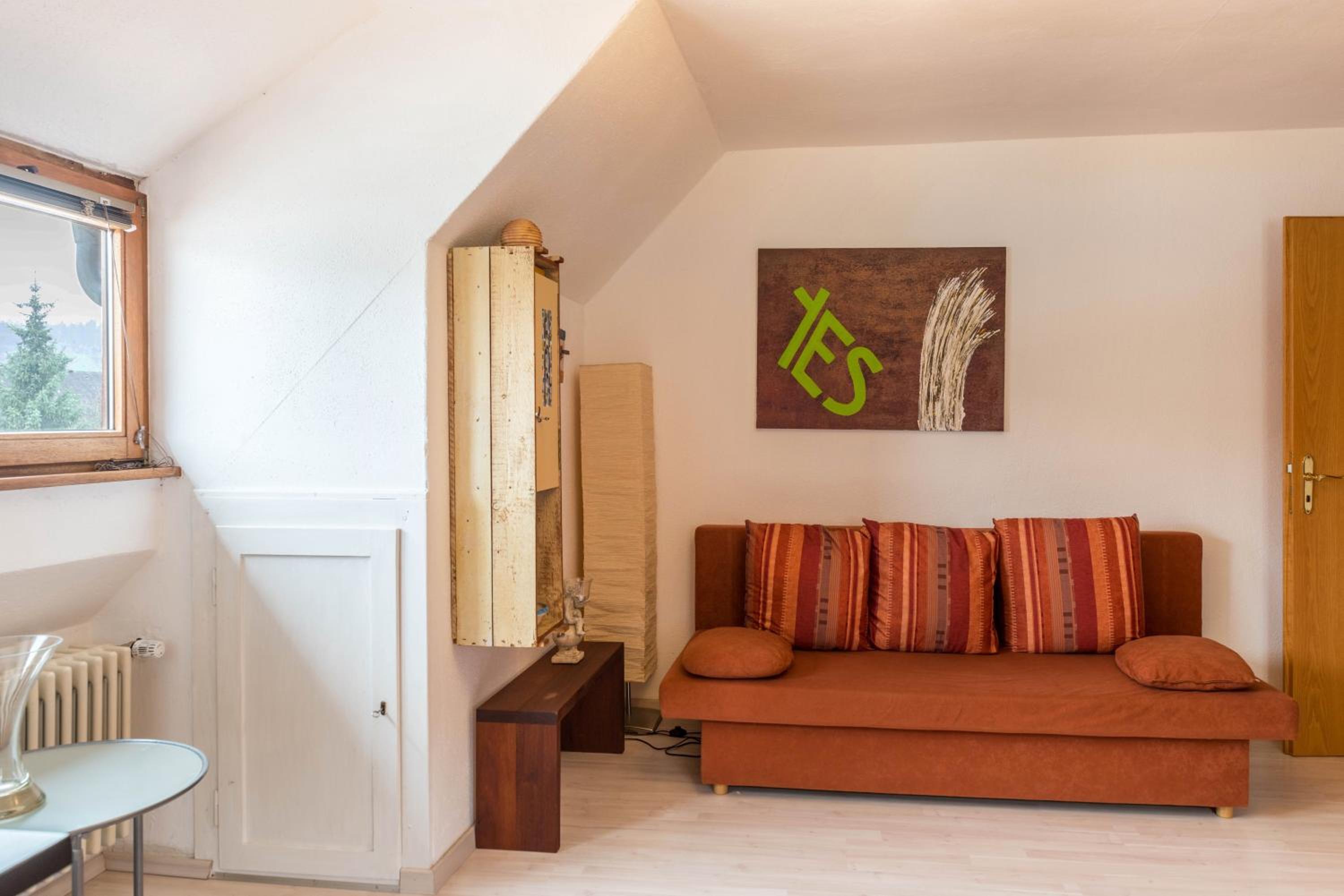 Superior One-Bedroom Apartment - Photo 7