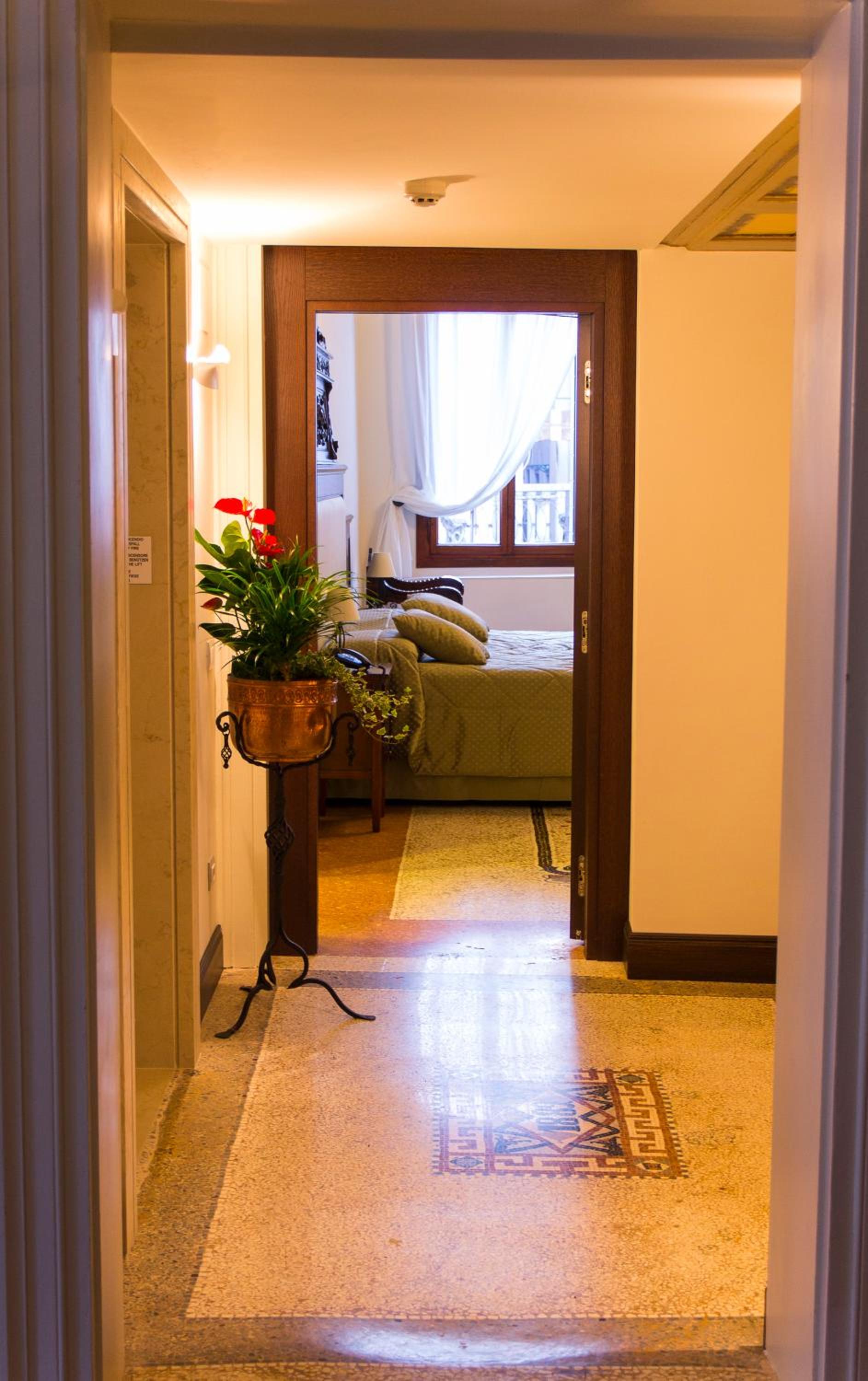 Deluxe Junior Suite