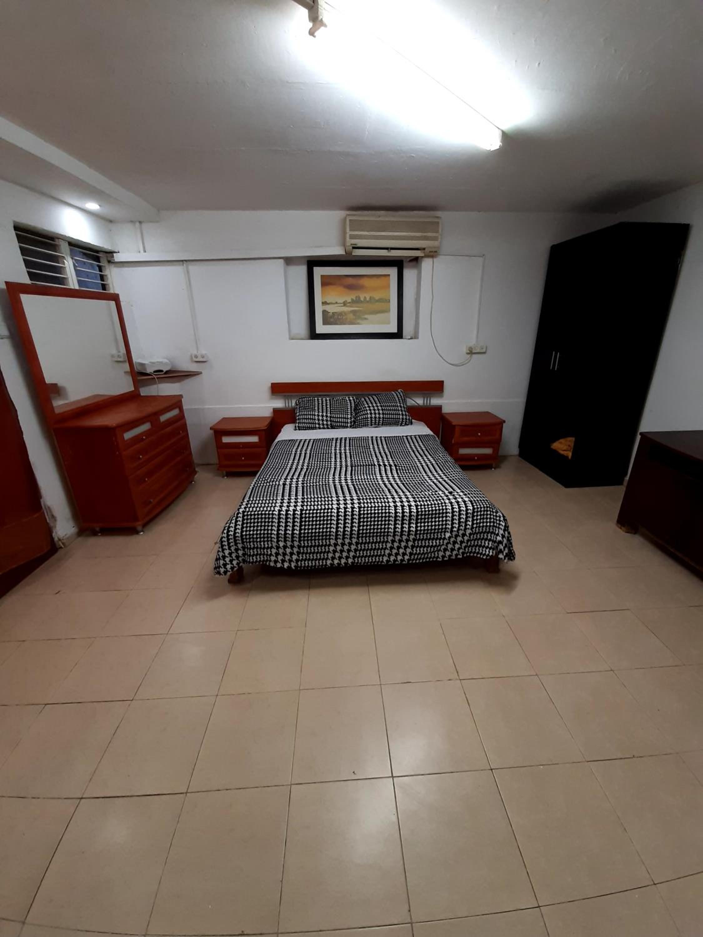 Family Room with Private Bathroom - Photo 1
