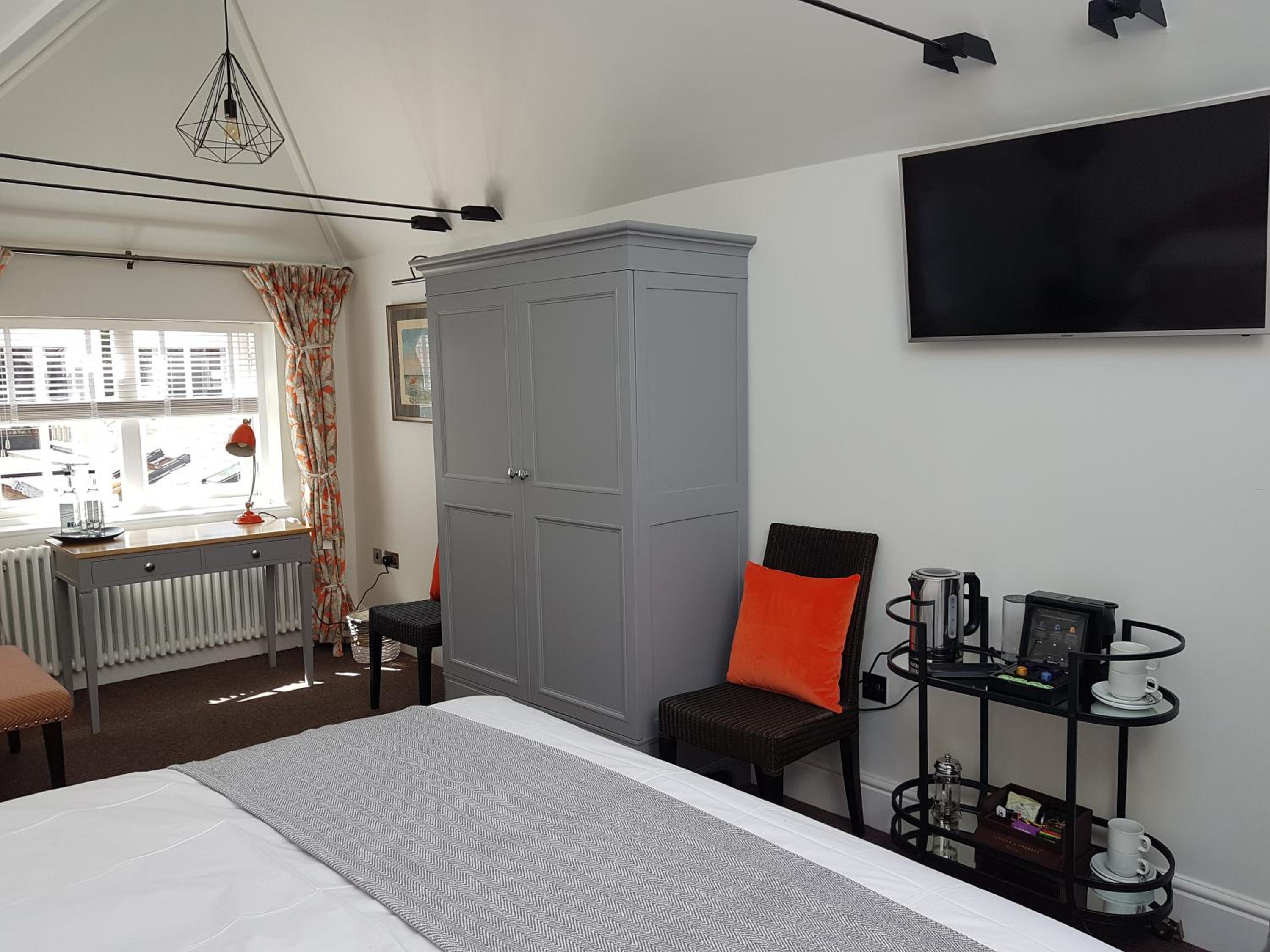 Deluxe Double Room With Shower photo 2