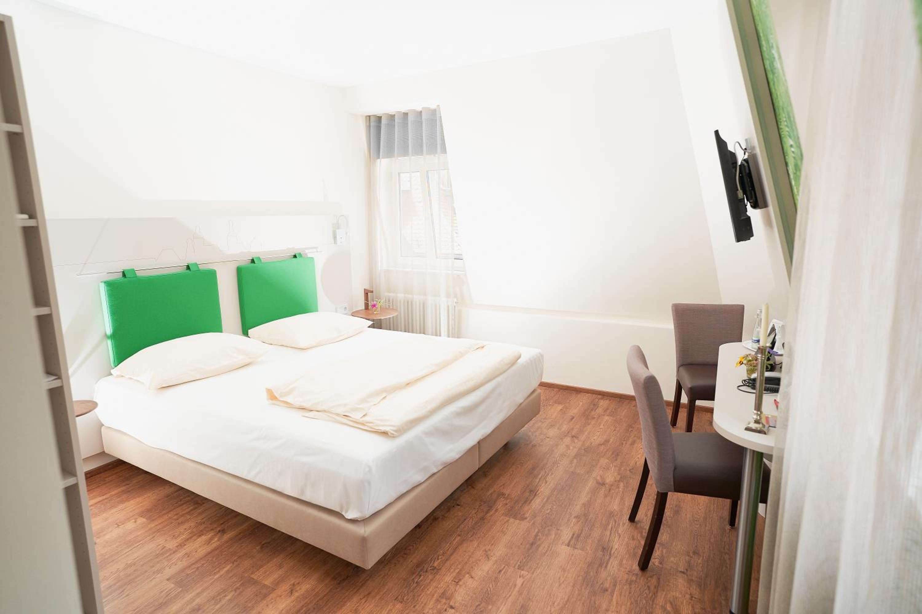 Double room main building photo 2