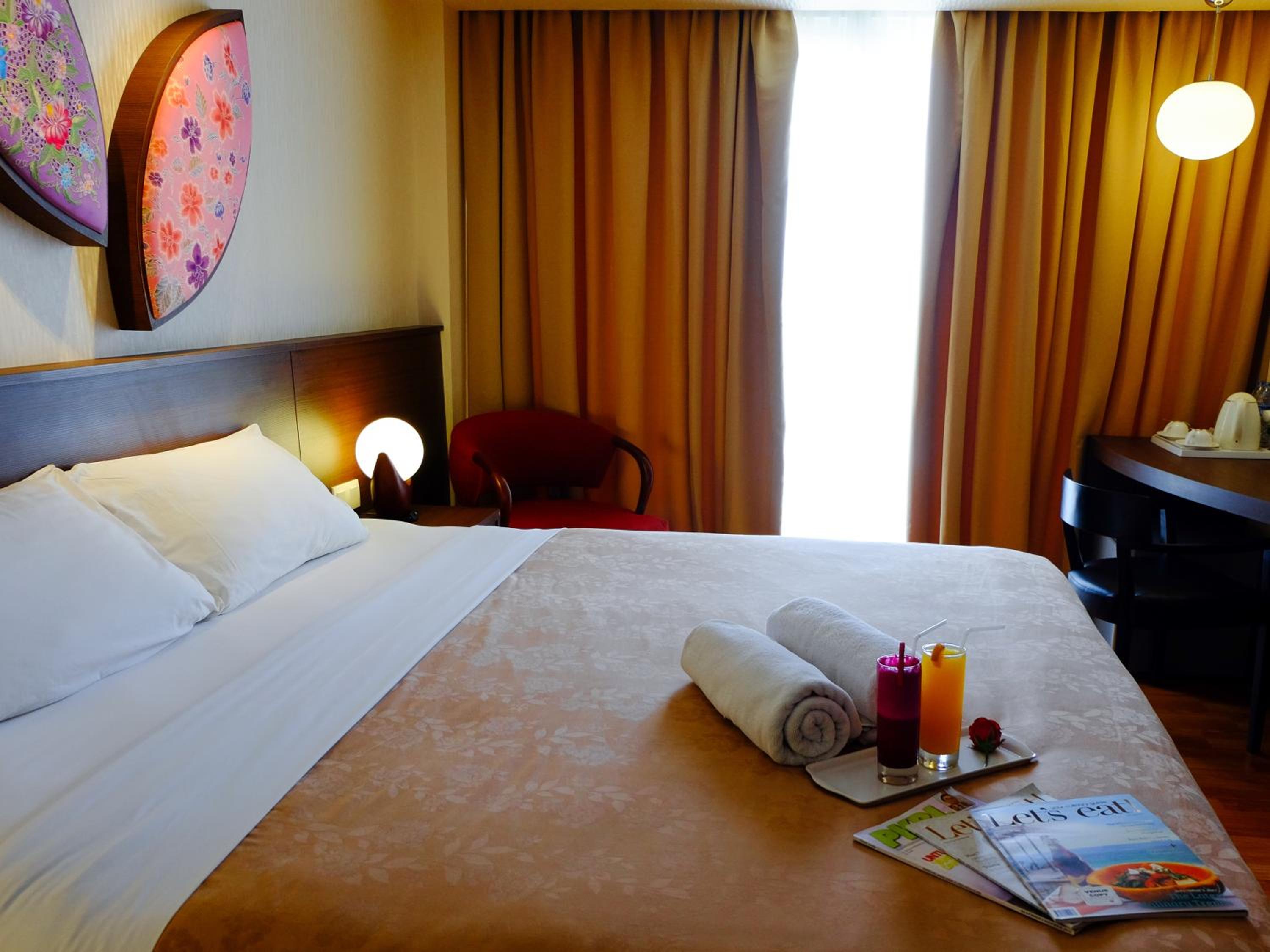 Executive King Room - Photo 3