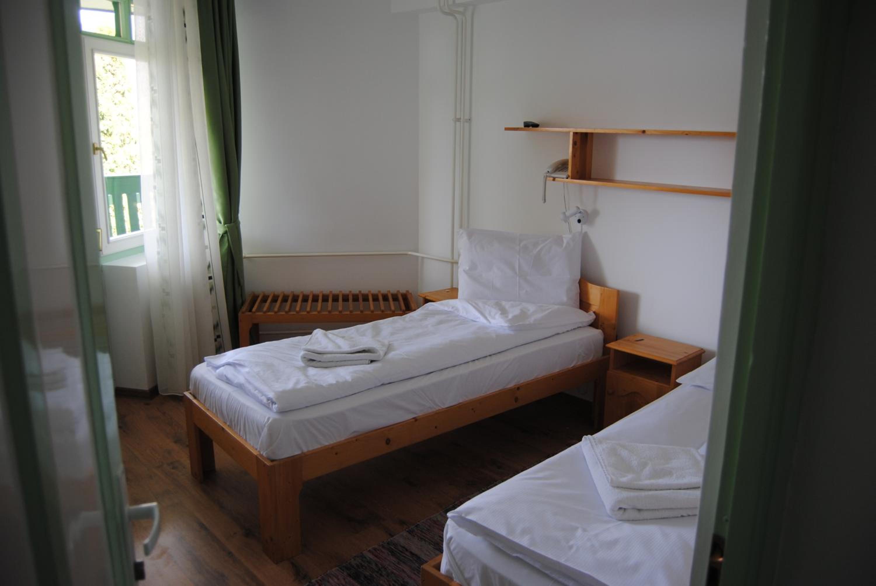 Twin Room with Balcony photo 3