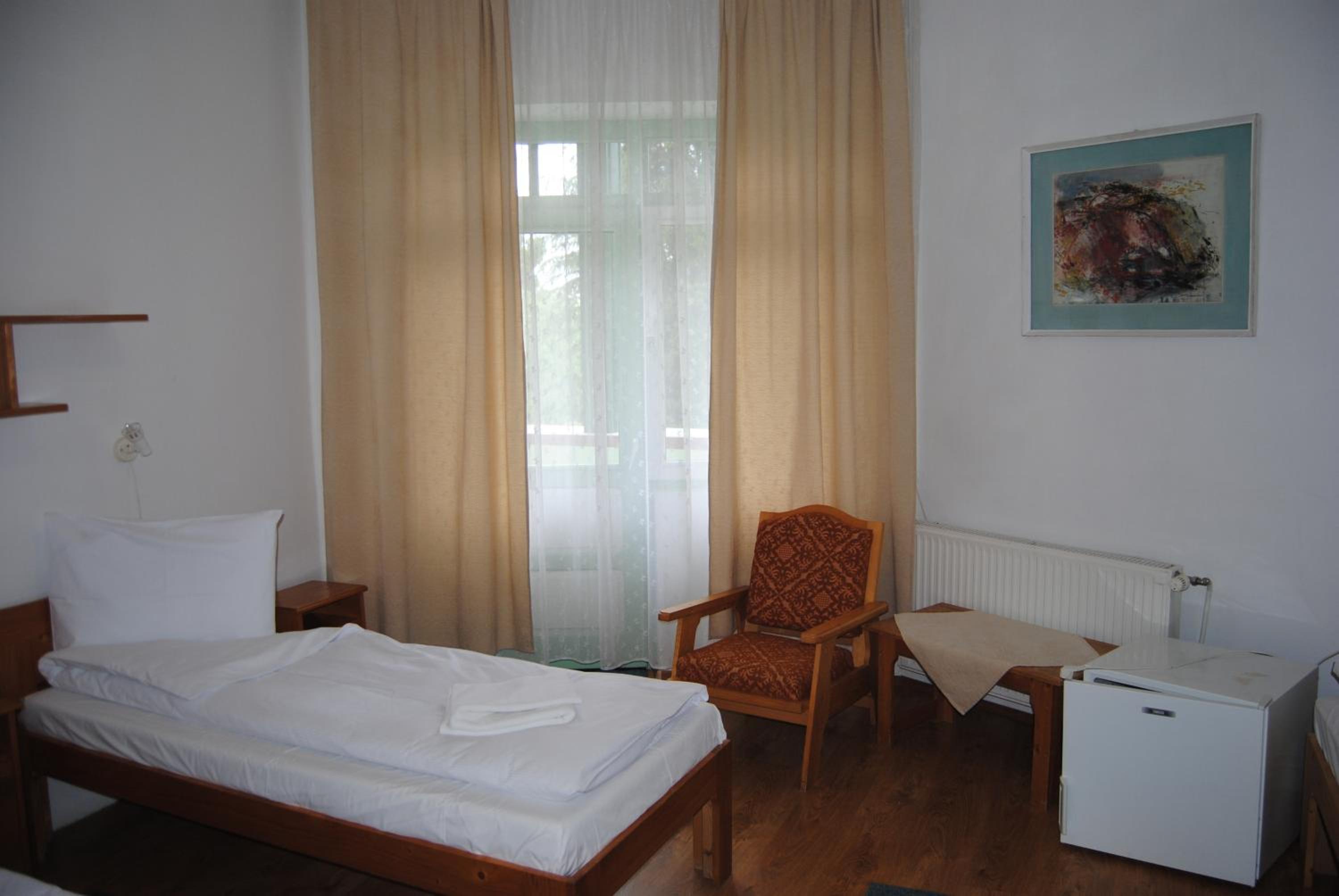 Twin Room with Balcony photo 1