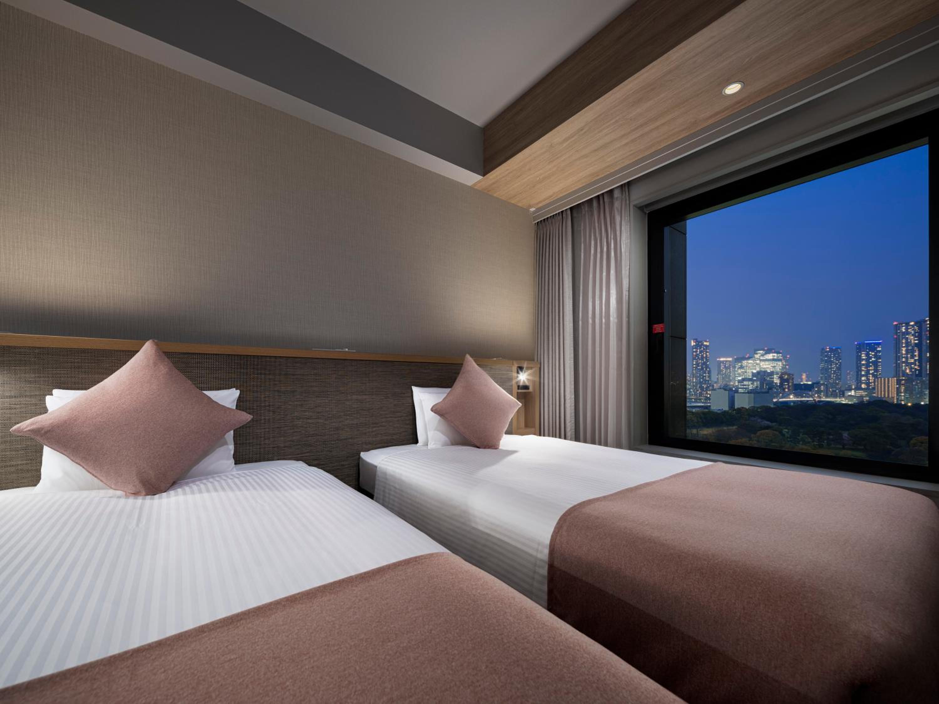 Deluxe Twin Room (30sqm) - Non-Smoking - High Floor  photo 3
