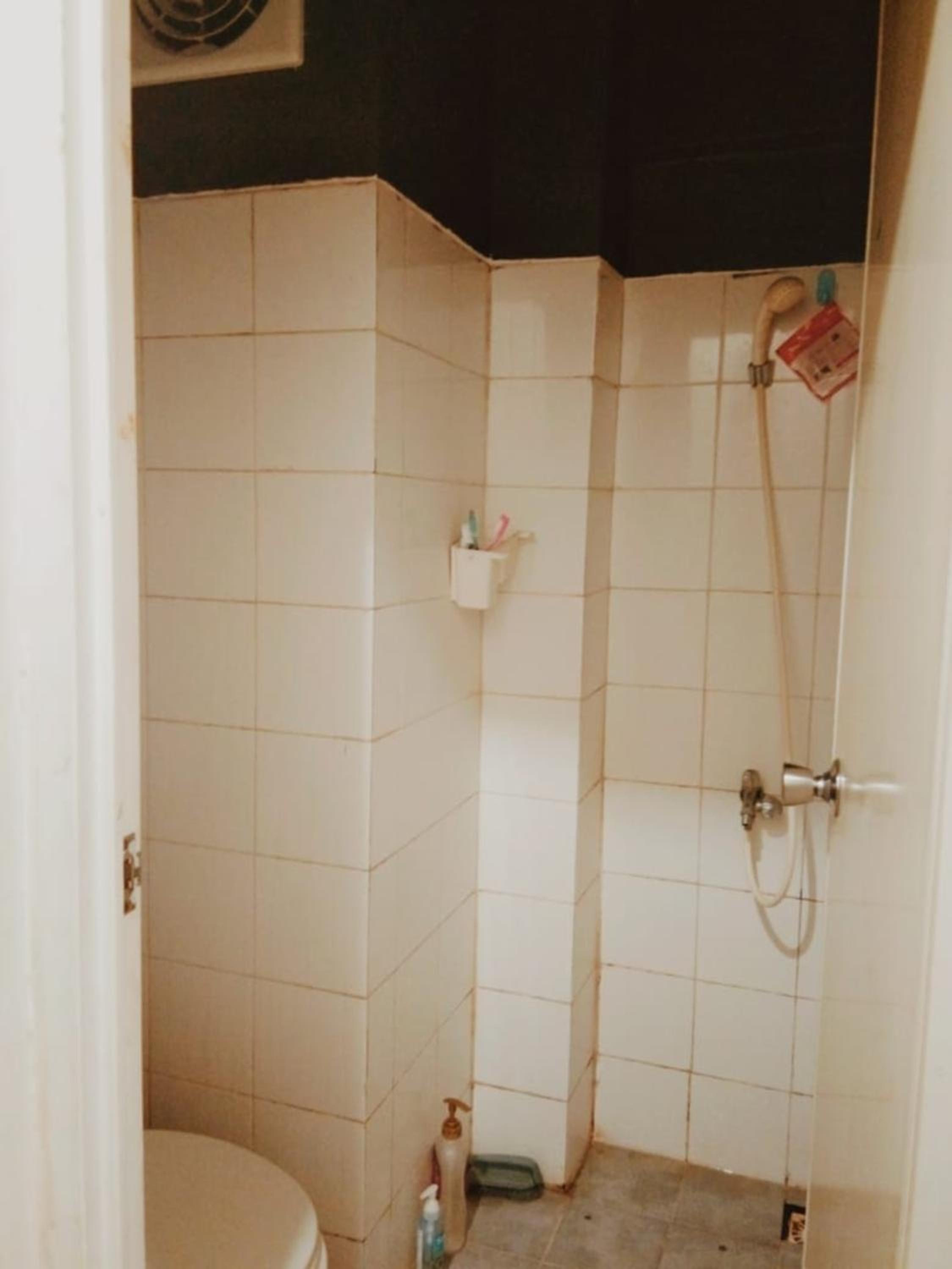 Two-Bedroom Apartment - Photo 9