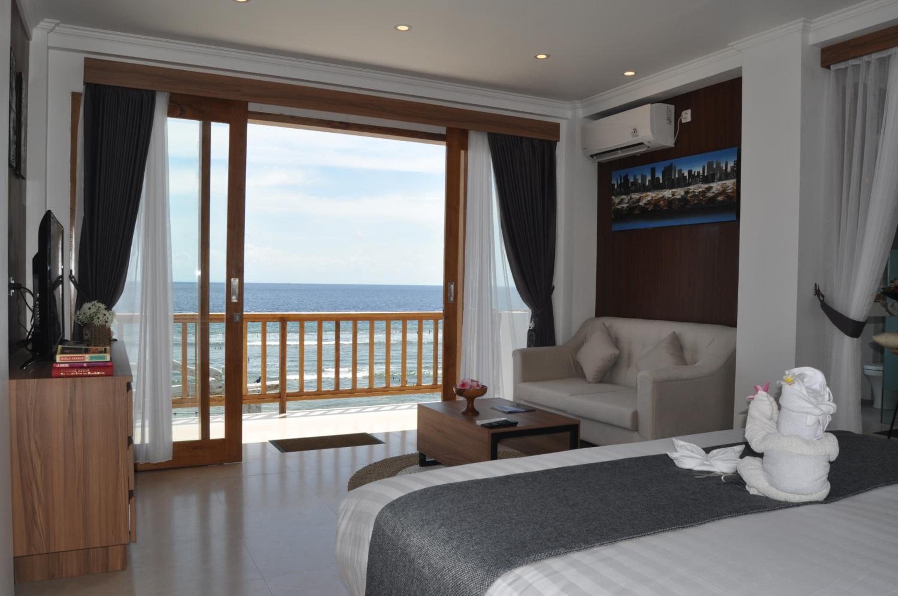 One-Bedroom Suite - Photo 102