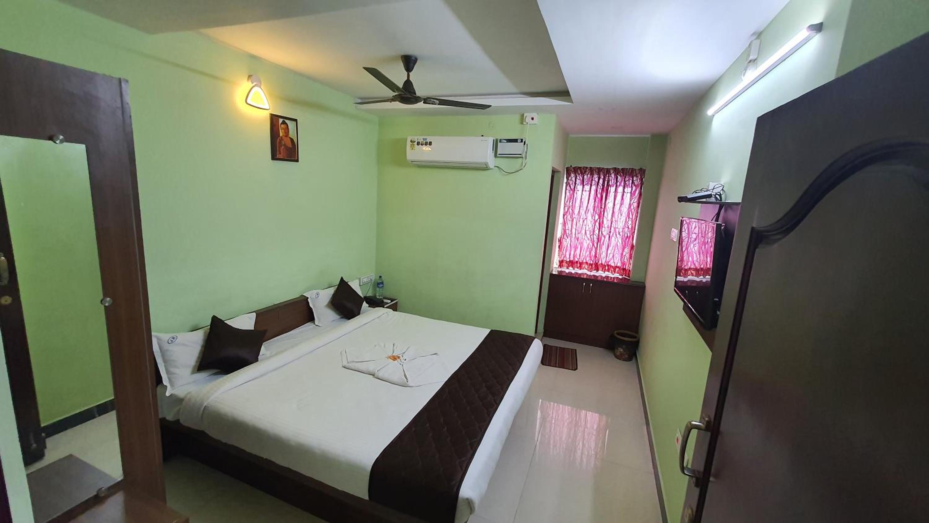 Standard Double Room photo 1