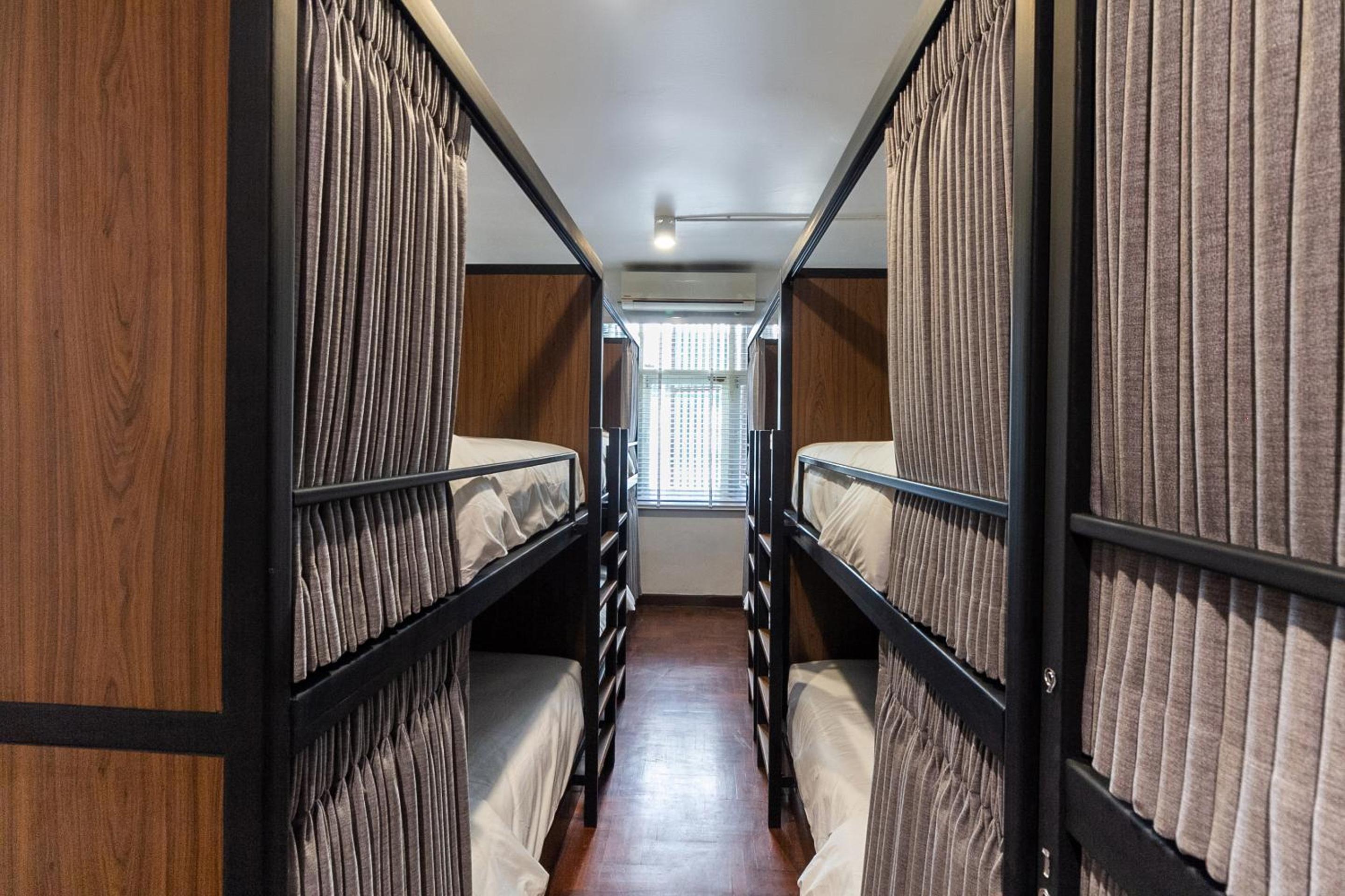 Bed In 10-Bed Mixed Dormitory Room photo 2