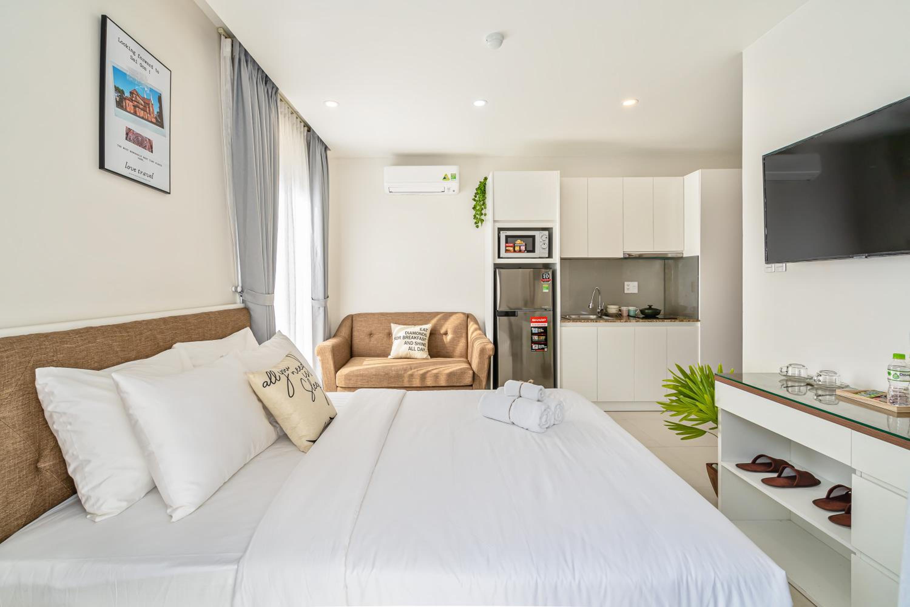 Suite with Garden View