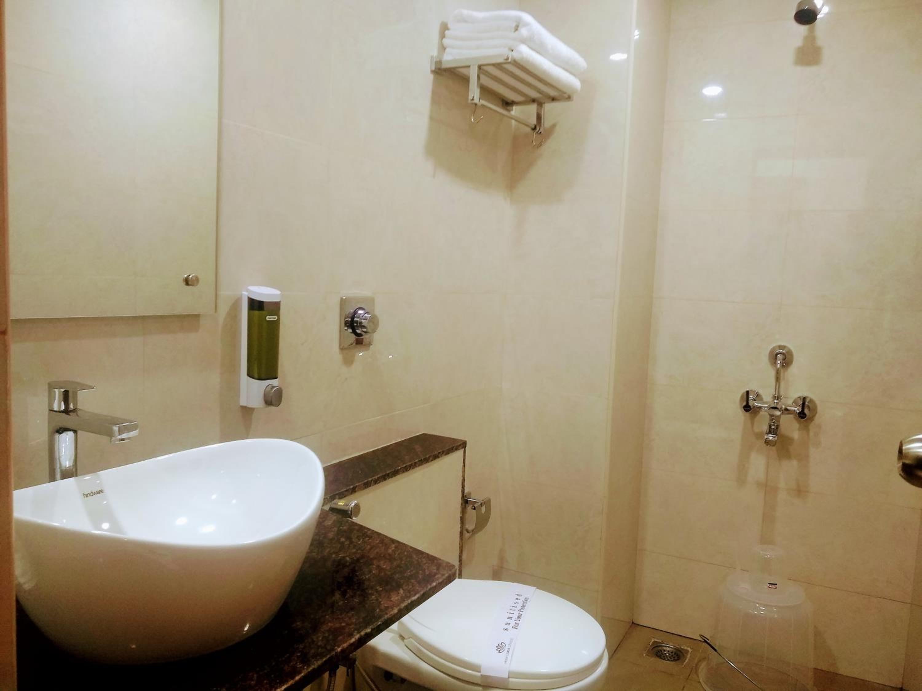 Deluxe Triple Room - Photo 6
