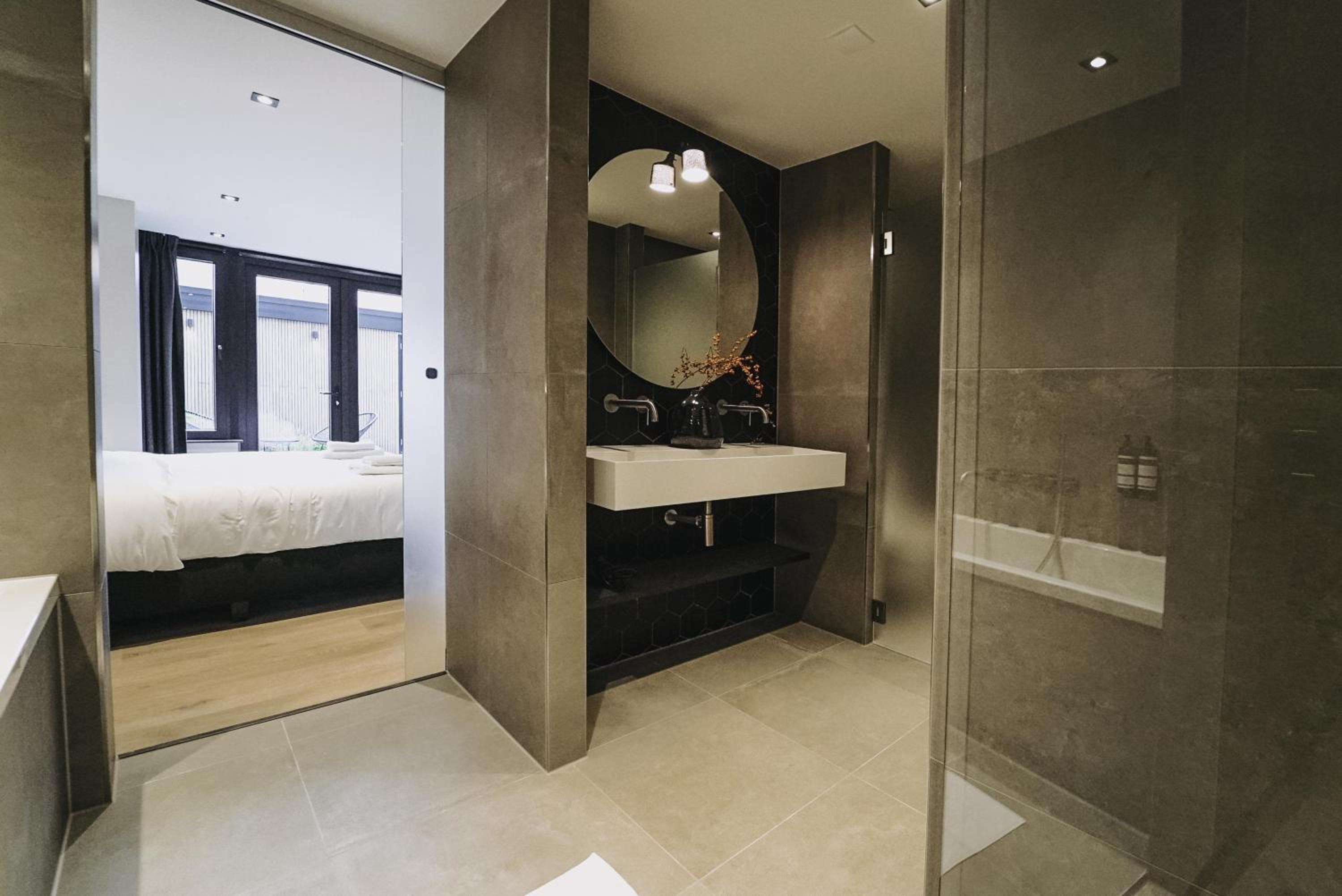 Deluxe Double Room with Terrace - Photo 5