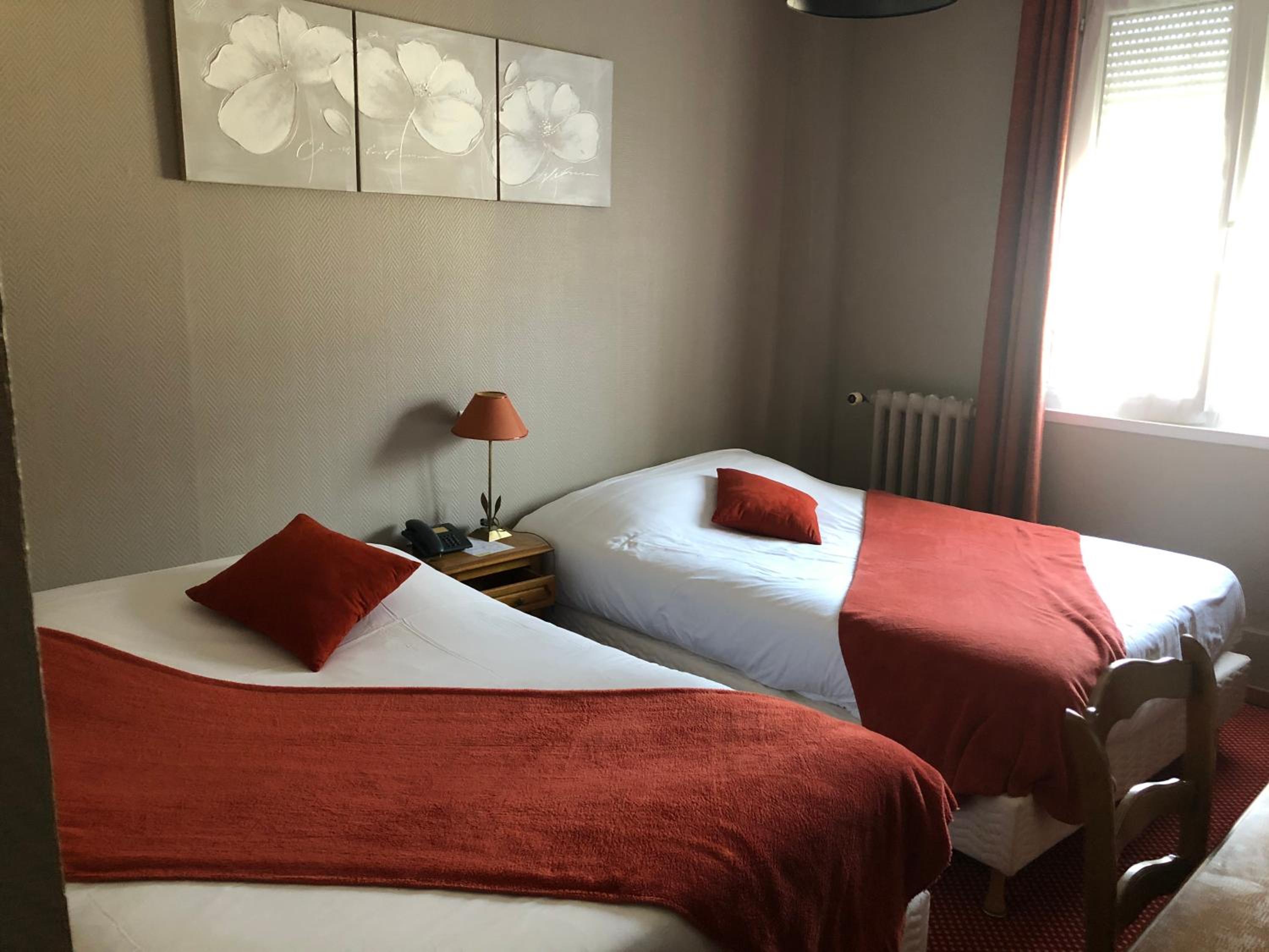 Comfort Plus Quadruple Room photo 3