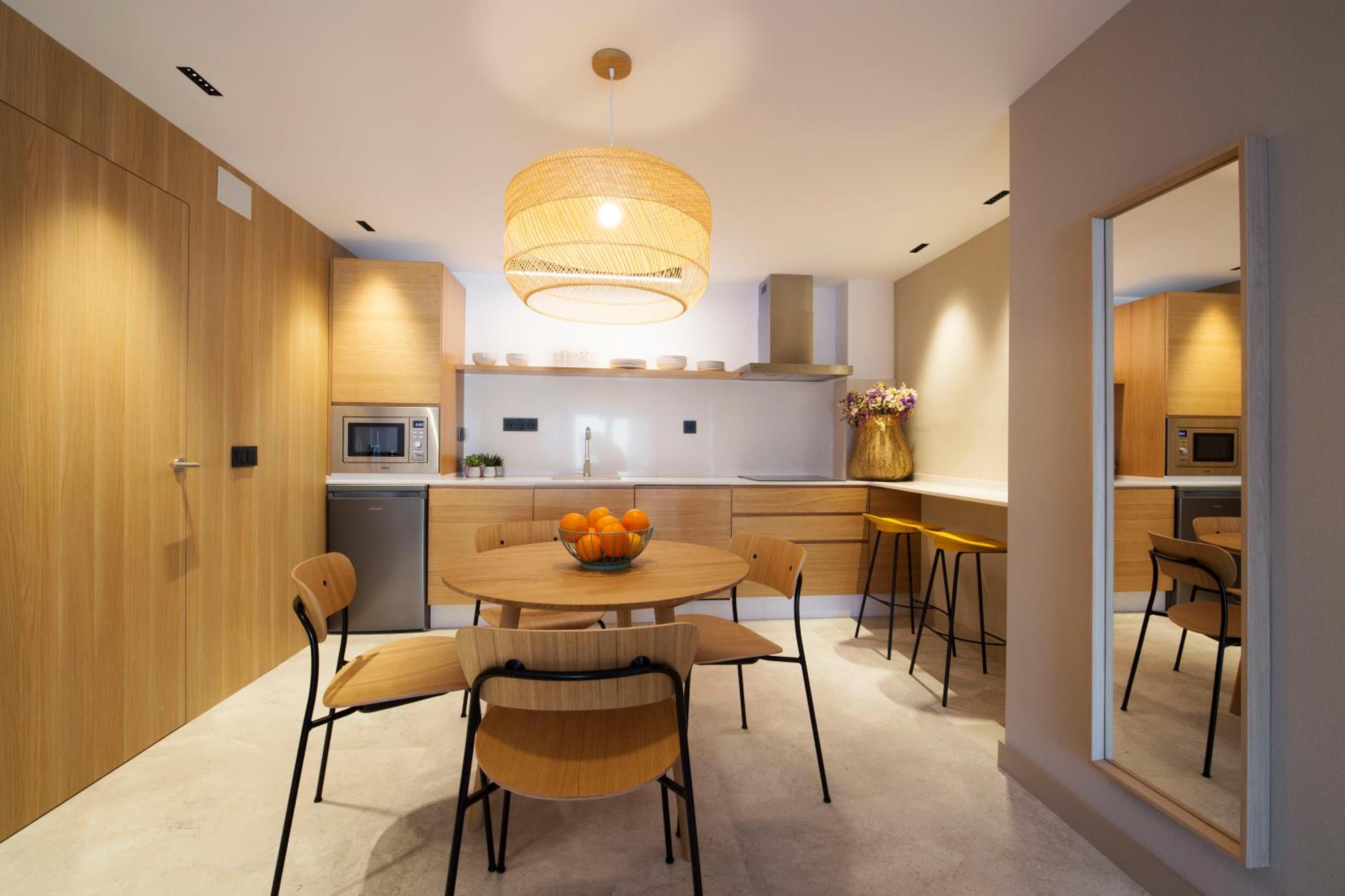 Two-Bedroom Apartment - Photo 8