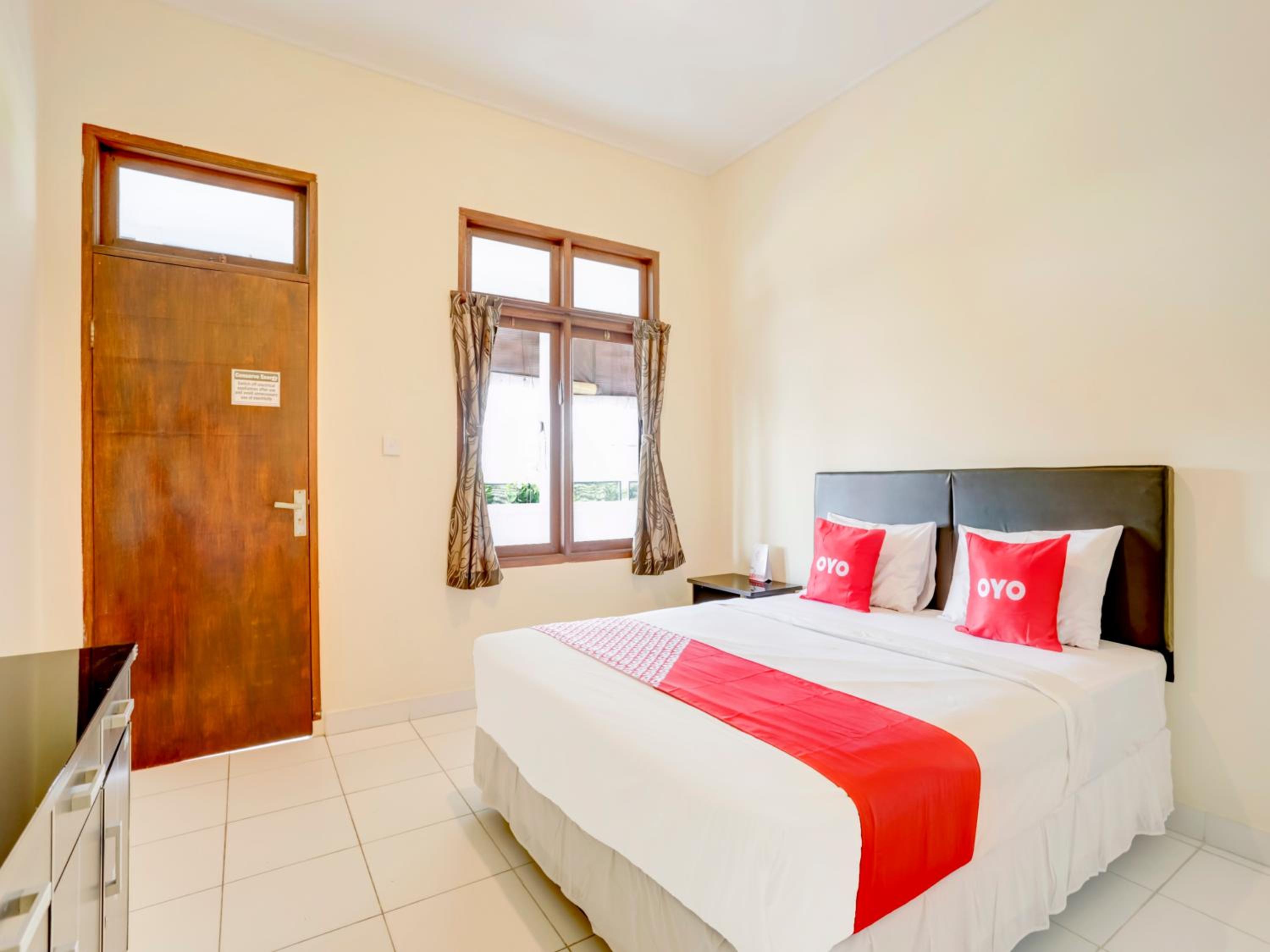 Standard Double Room - Photo 14