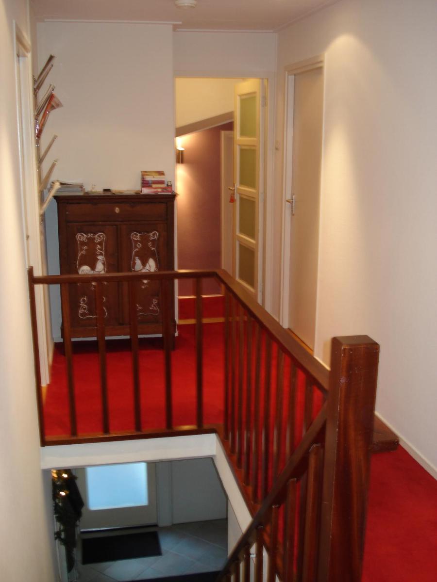 Single Room with Private Bathroom photo 3
