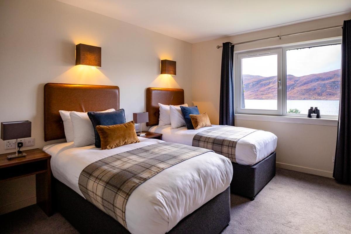 Superior Twin Room with Loch View - Photo 1