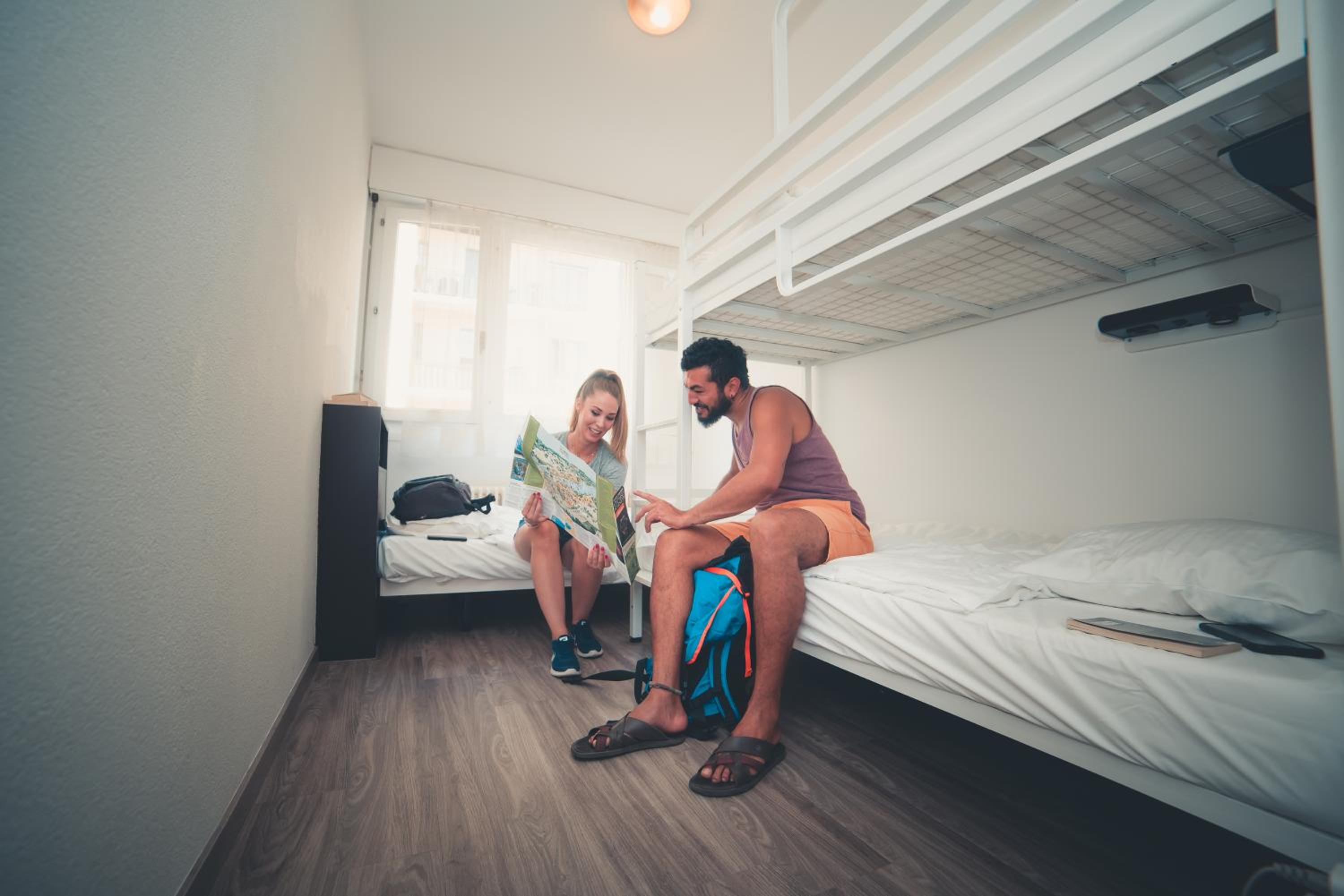 Basic Triple Room with Shared Bathroom photo 2
