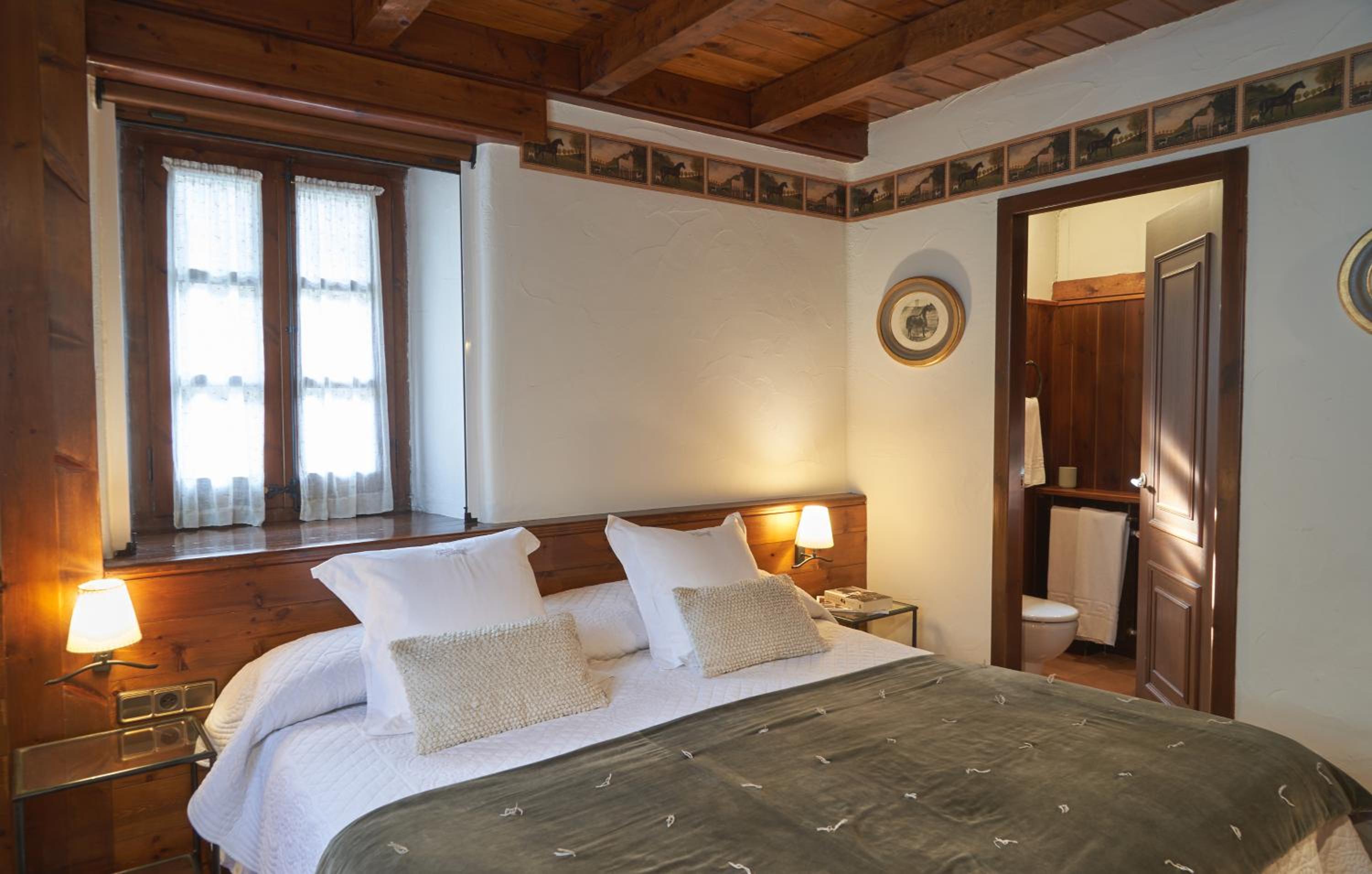 Double or Twin Room photo 2