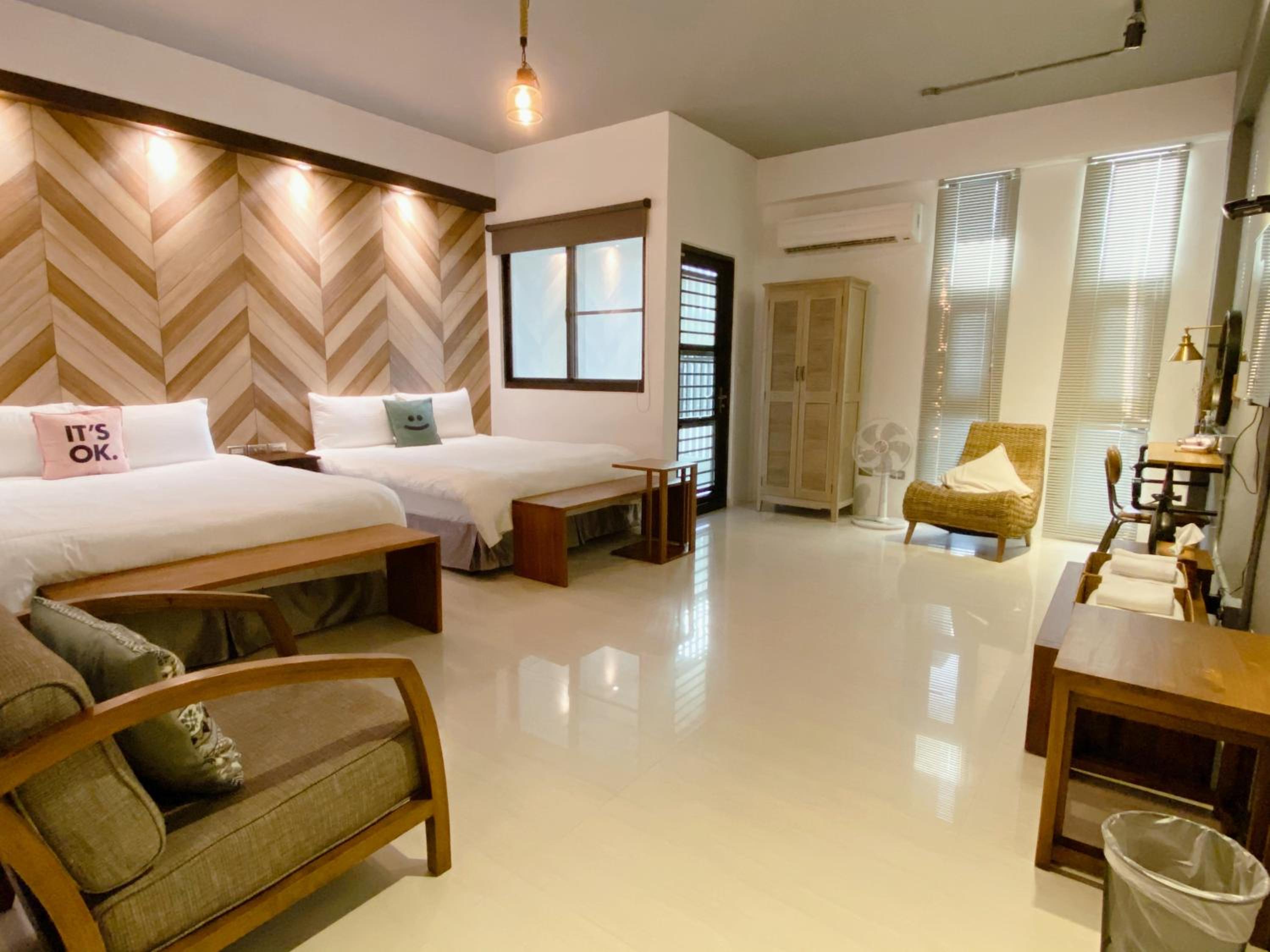 Quadruple Room with Balcony photo 3