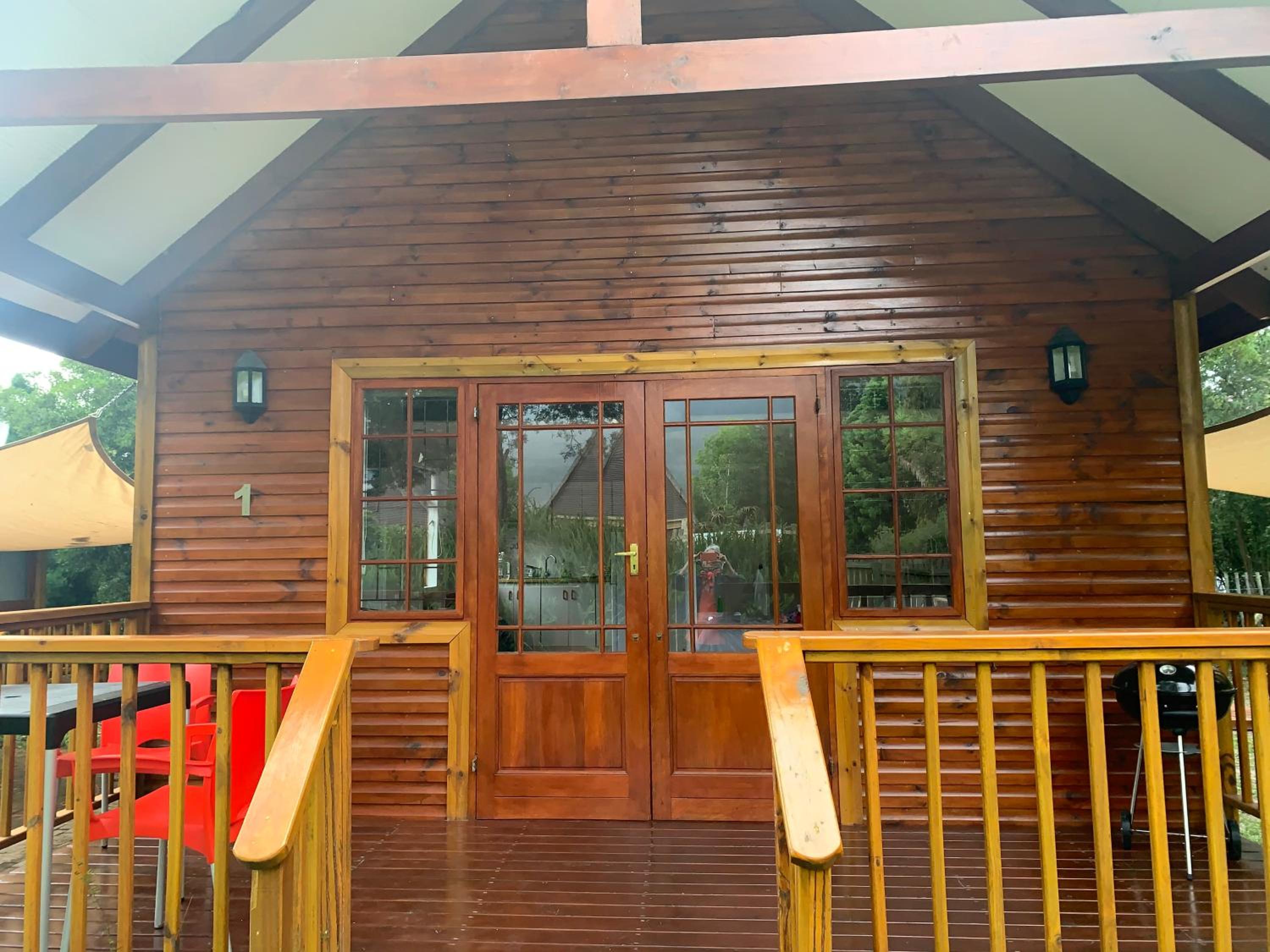One-Bedroom Chalet - Photo 4