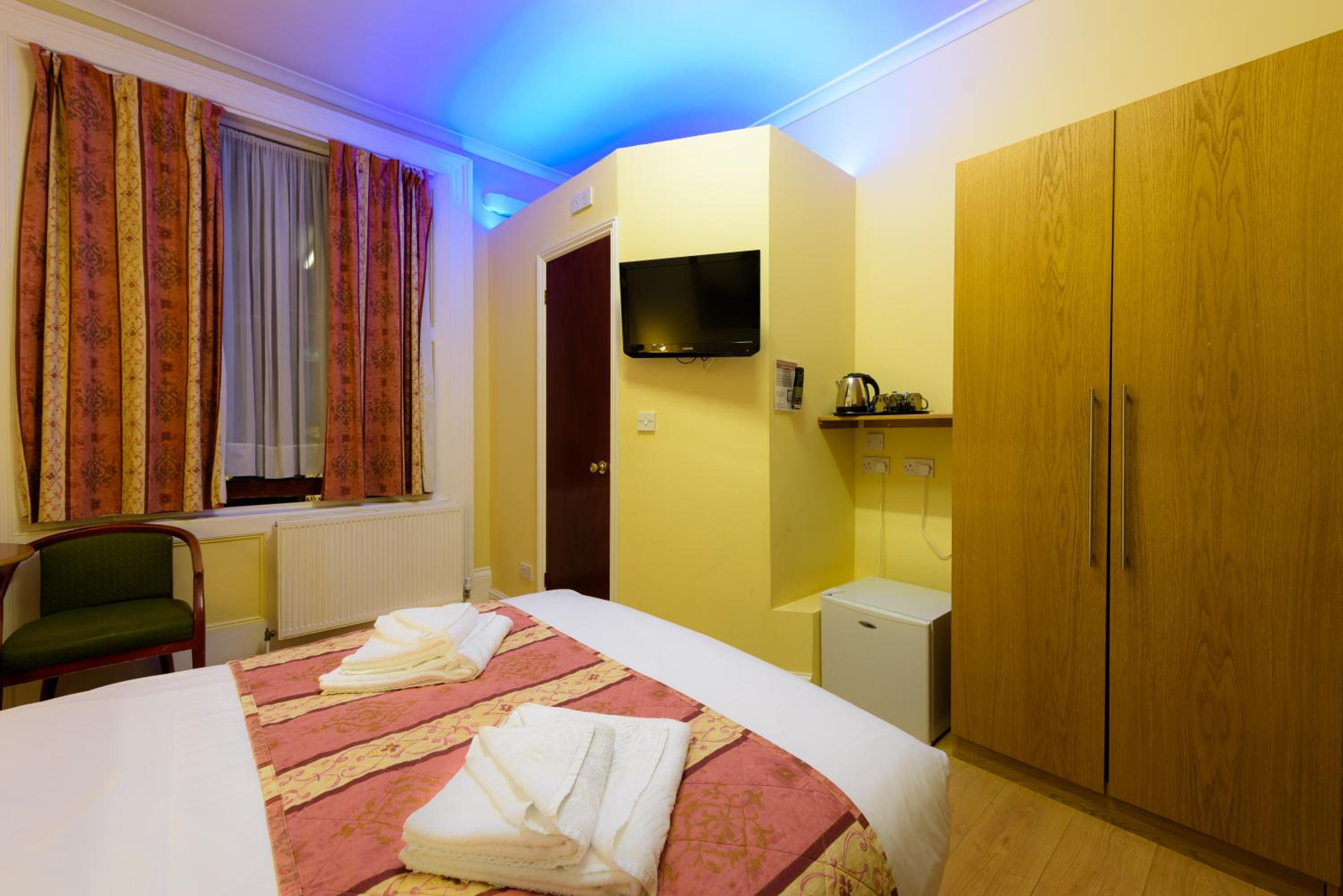 Quadruple Room photo 3