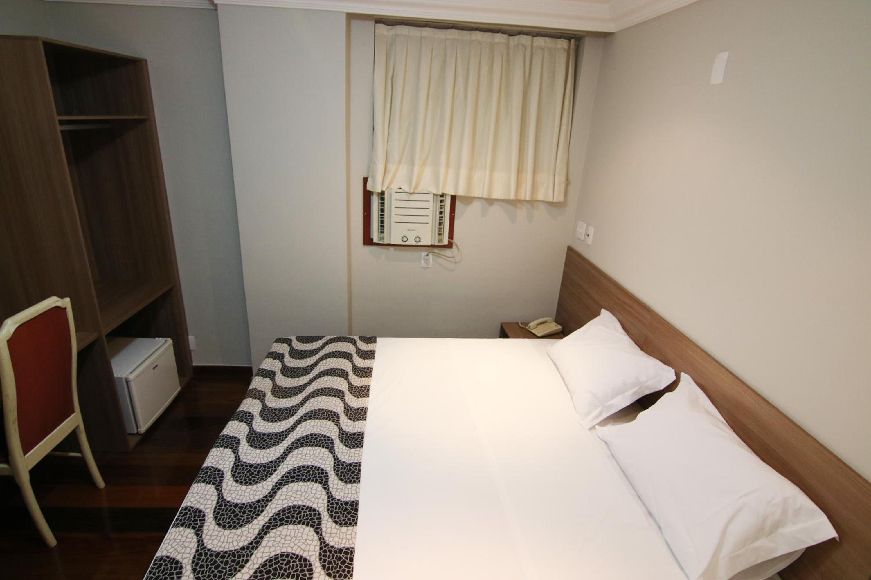 Standard Double Room photo 3