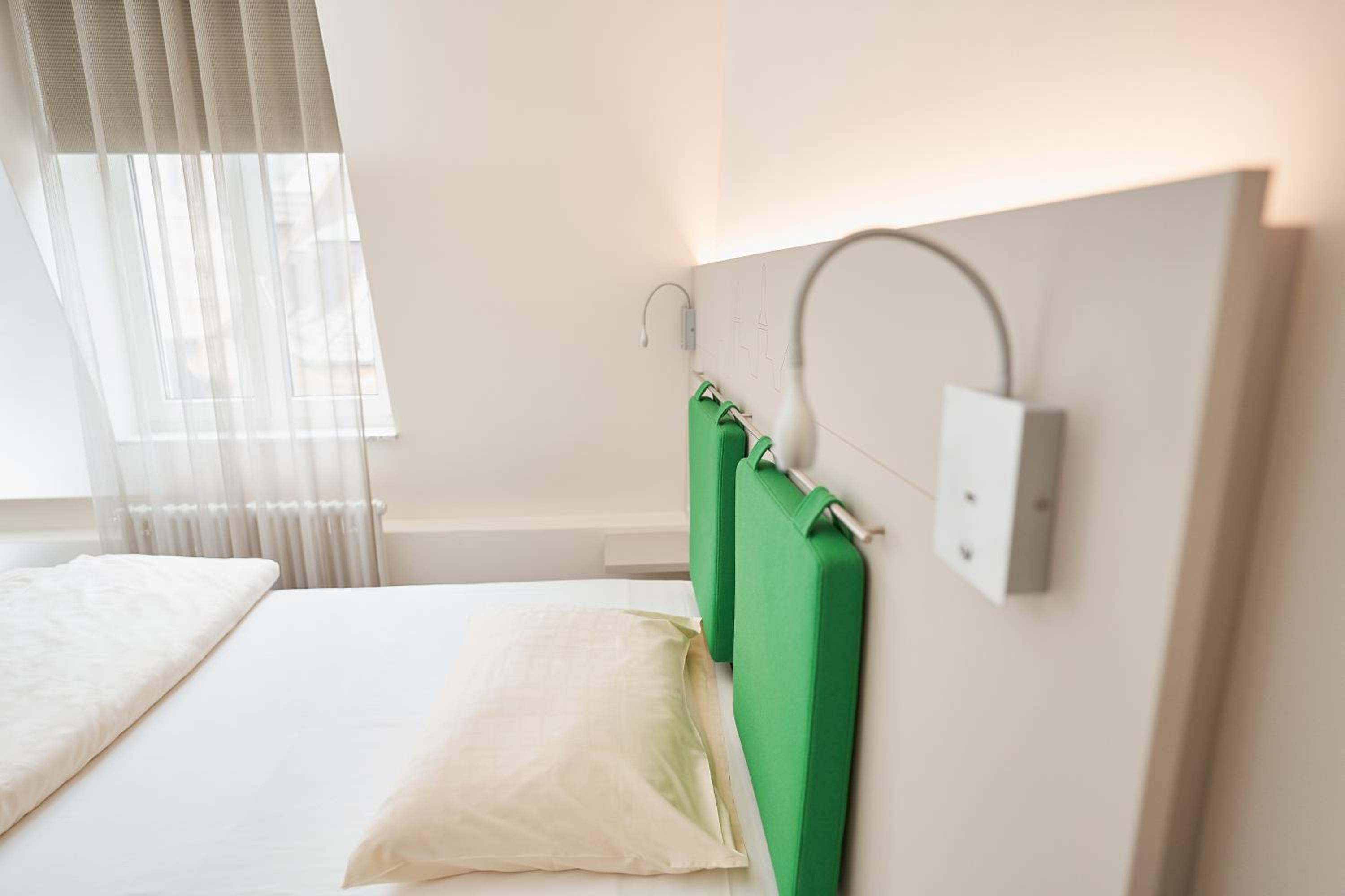 Double room main building photo 1