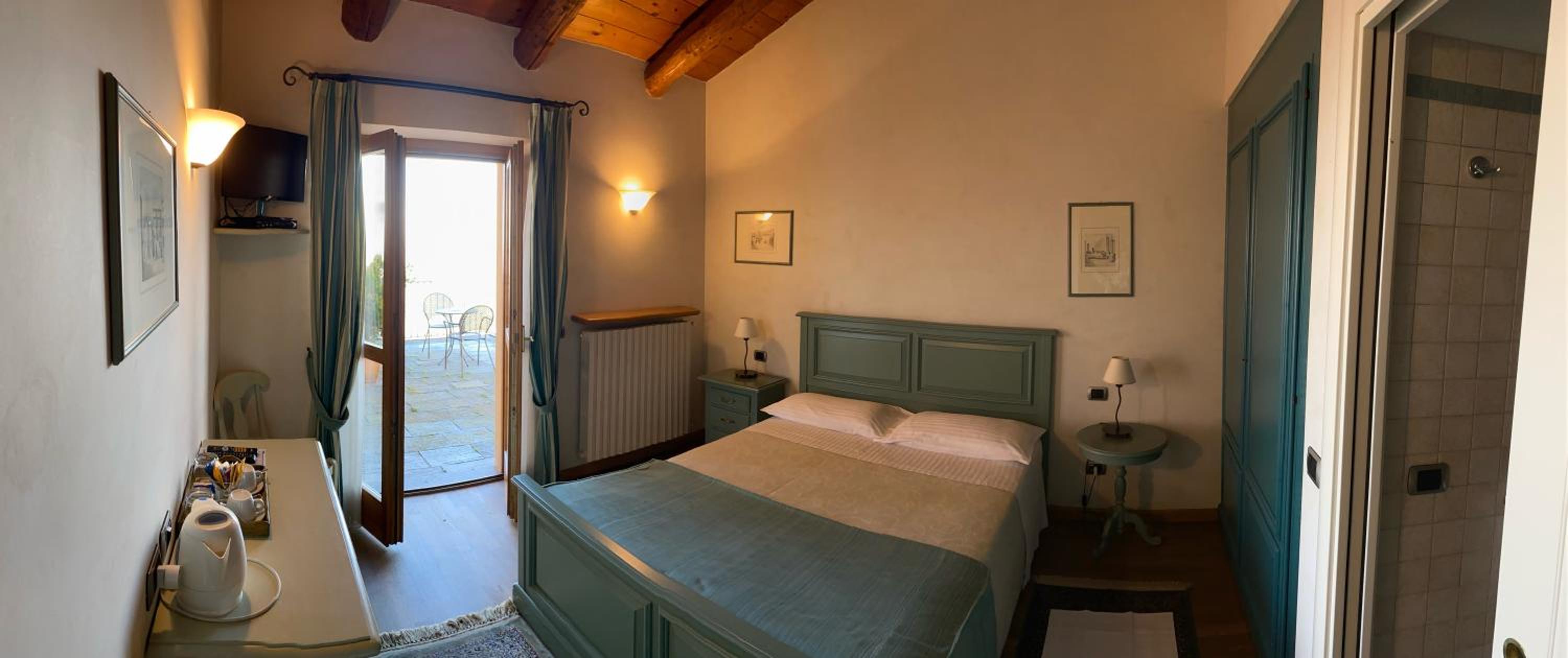 Double or Twin Room with Private Bathroom - Photo 5