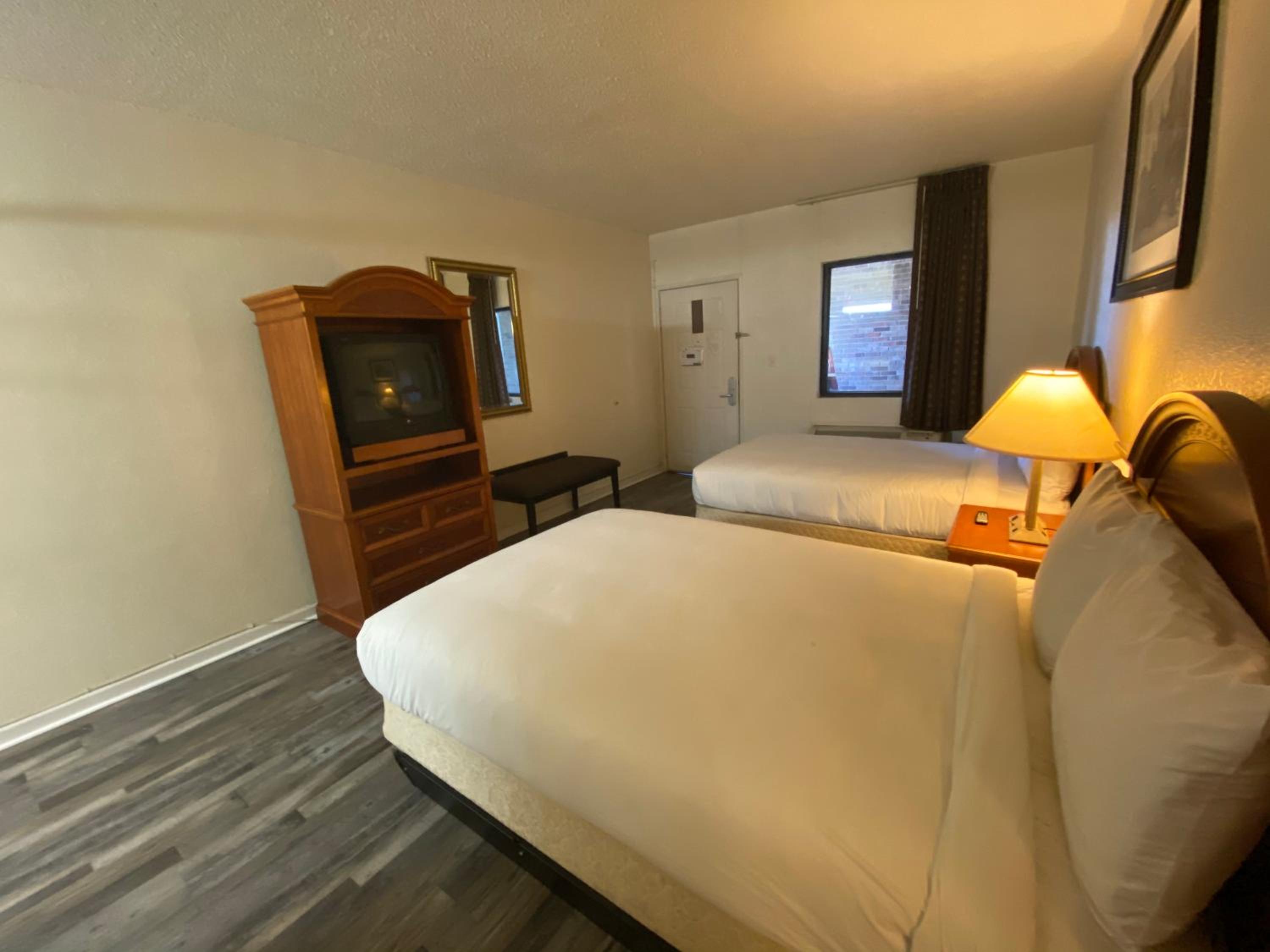 Two-Bedroom Suite photo 1