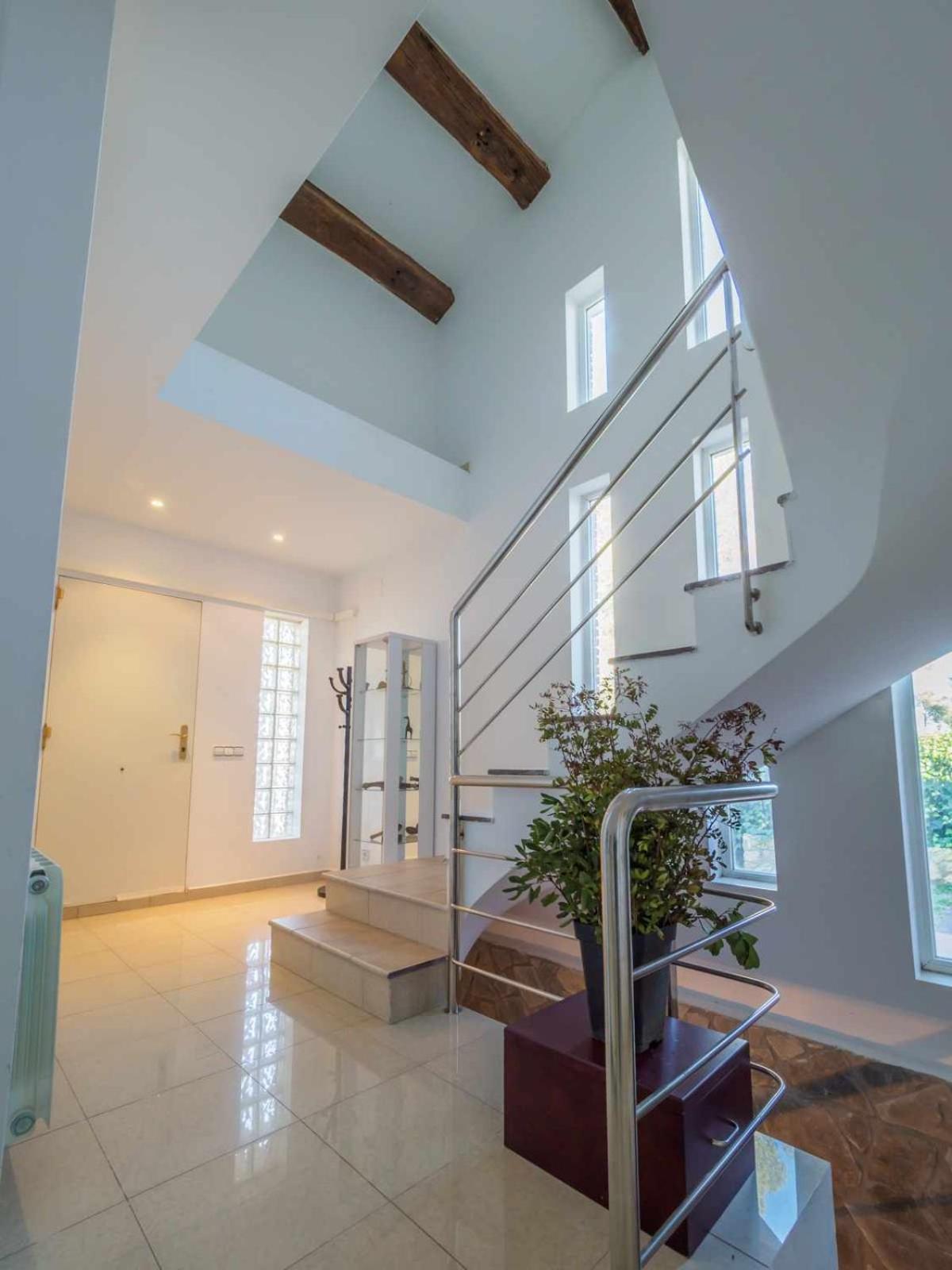 Casa de cuatro habitaciones