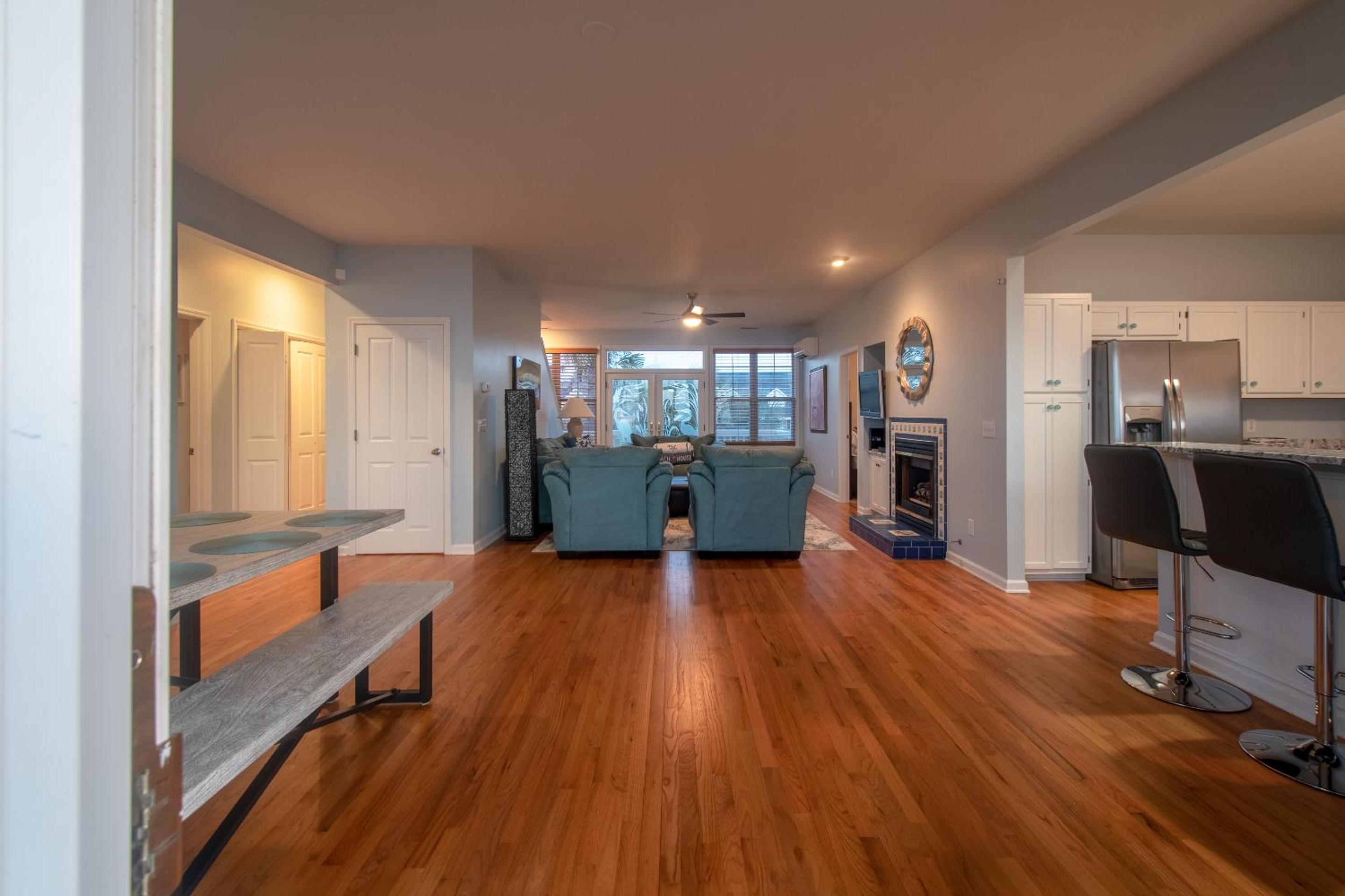 Apartment photo 1
