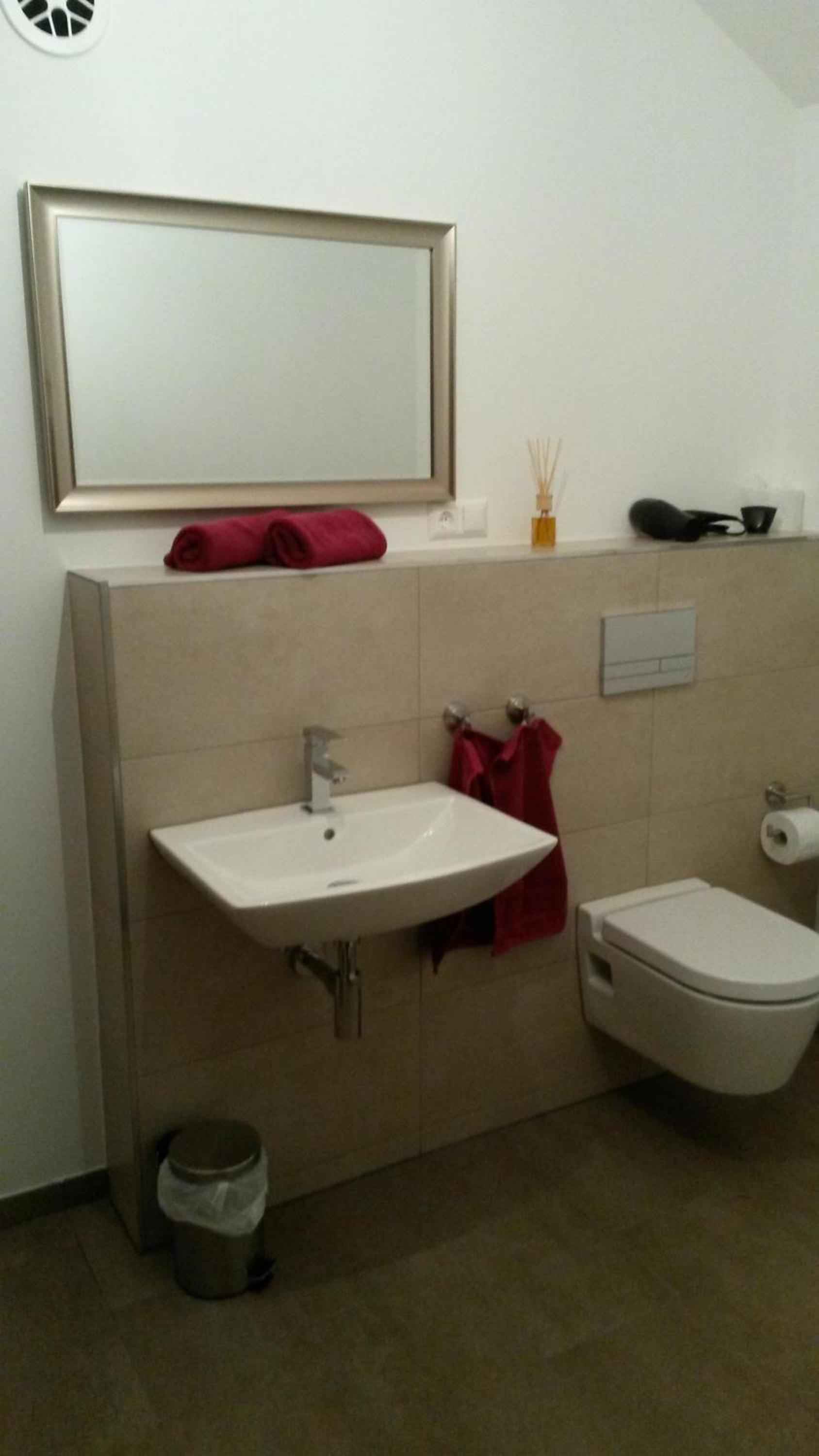 Standard Double Room - Photo 3