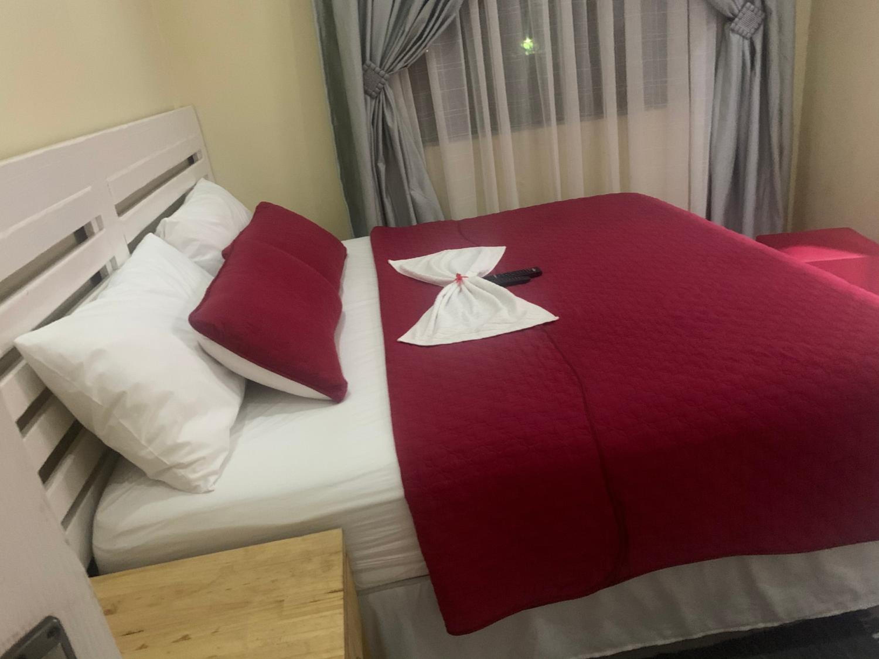 Standard Queen Room - Photo 3