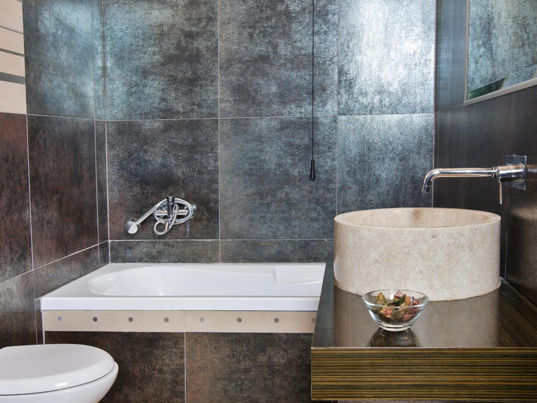 Quadruple Room with Bathroom photo 2