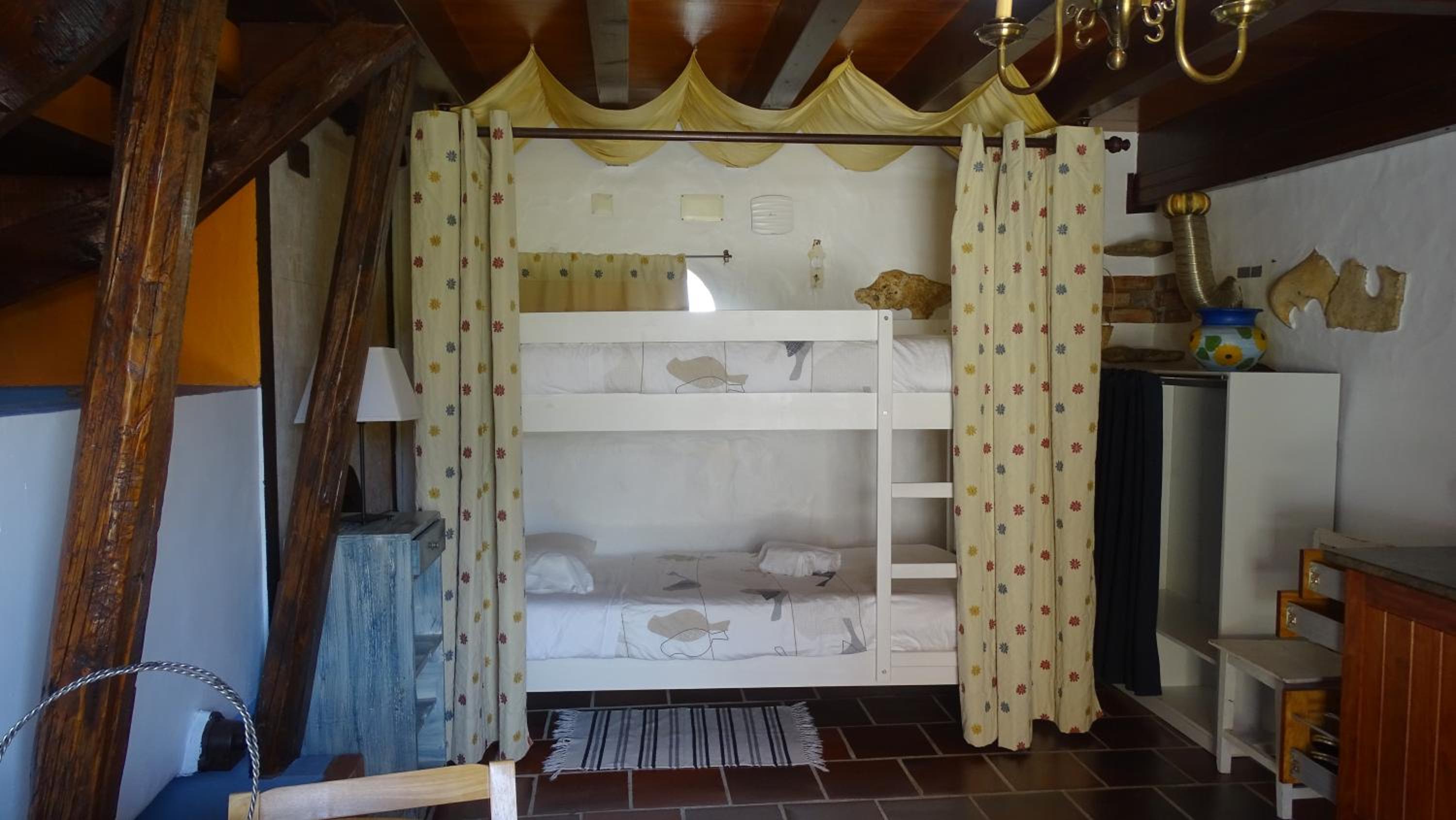 One-Bedroom House photo 1