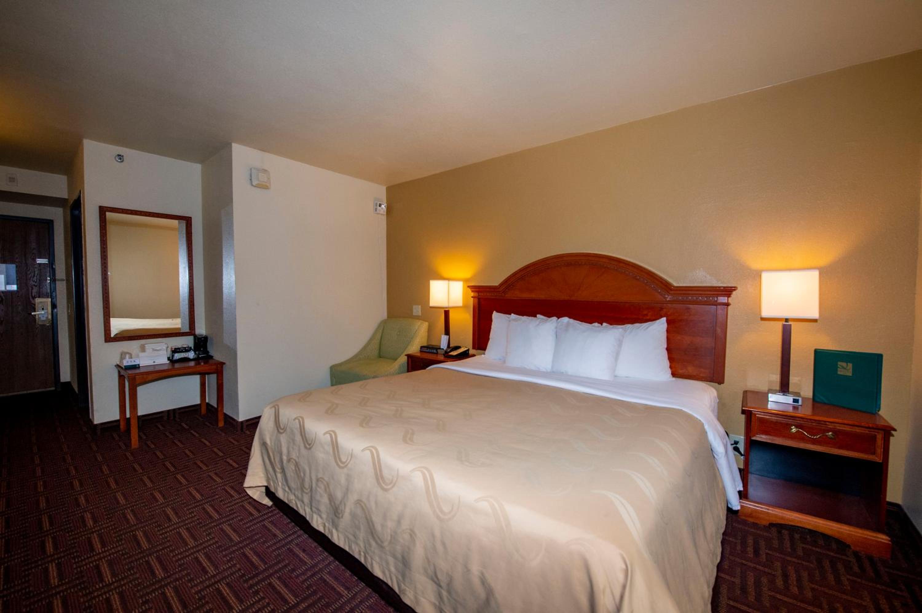Queen Room First Floor with Roll-In Shower - Accessible/Non-Smoking photo 1