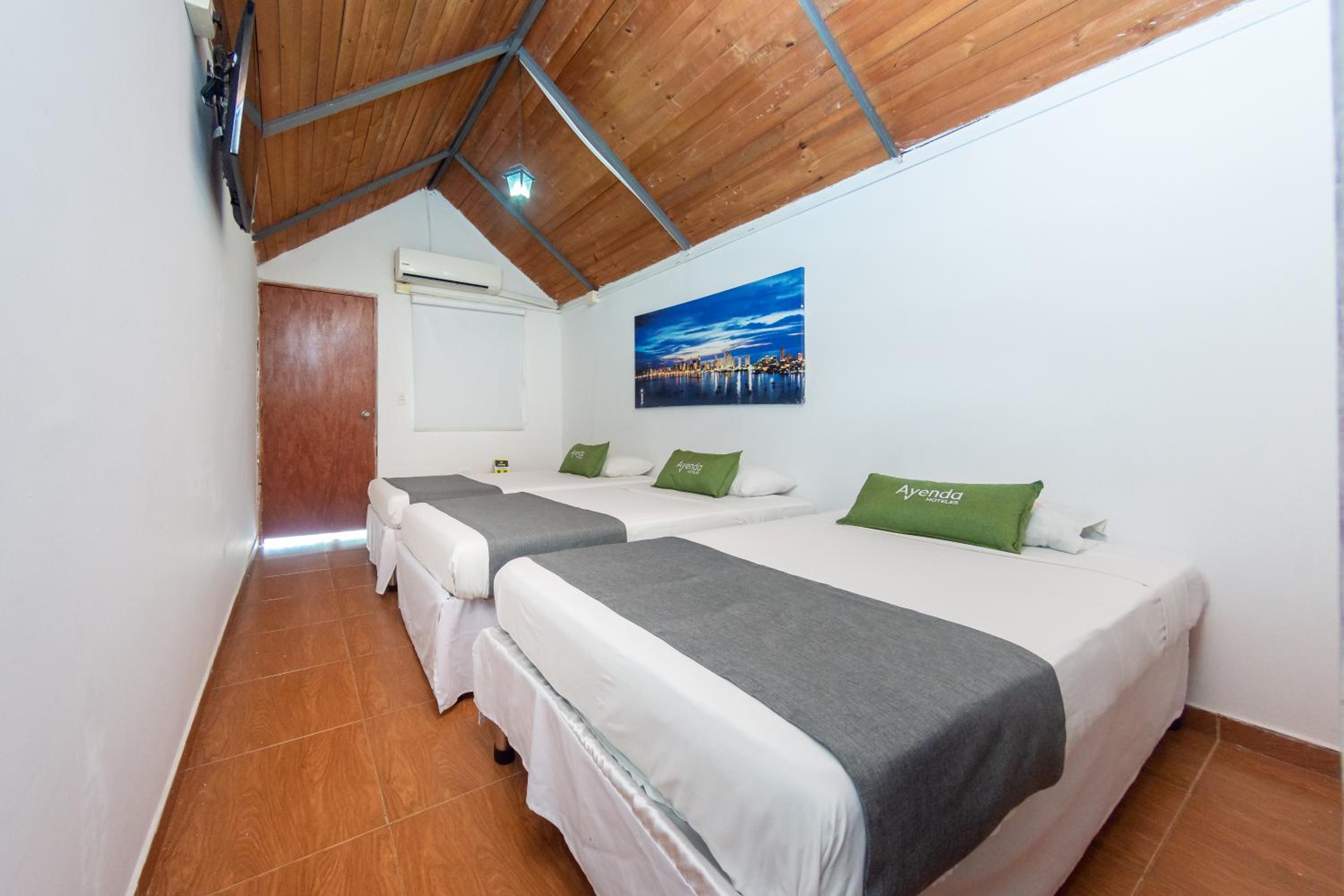 Triple Room