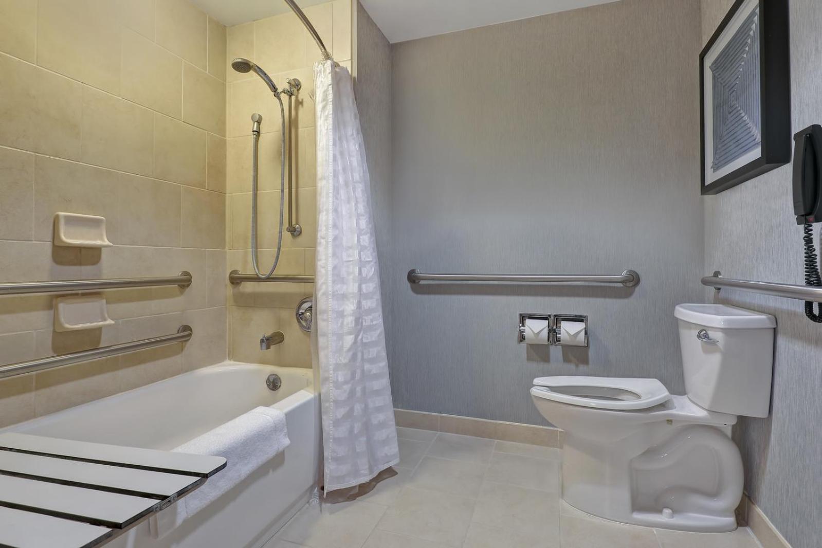 Queen Room with Two Queen Beds and Roll-In Shower - Disability Access