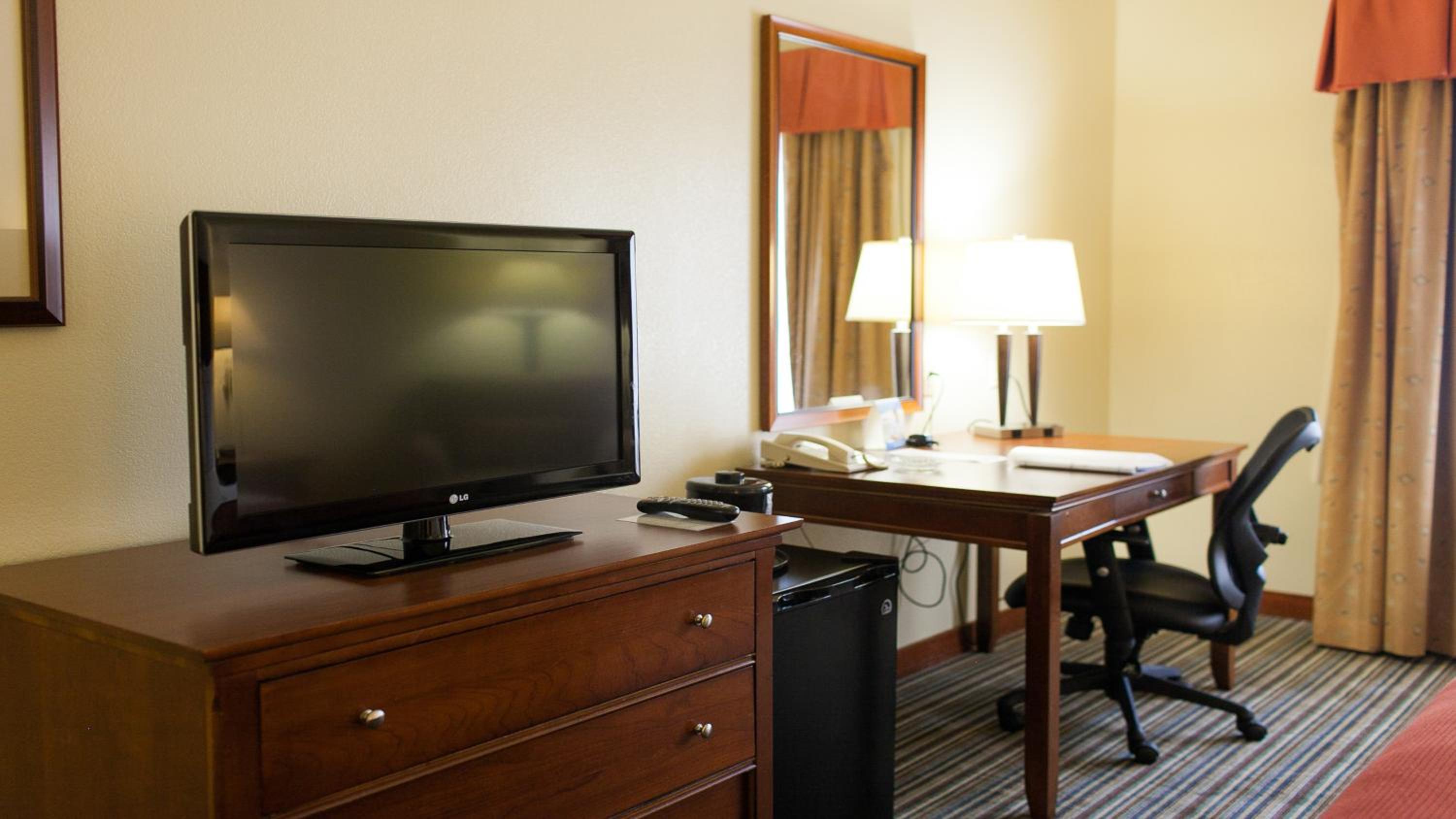 Standard King Room - Photo 1