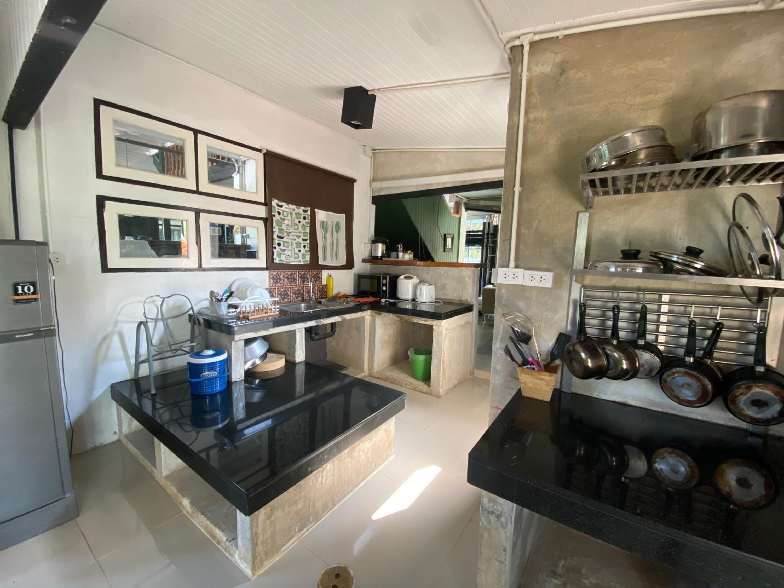 Villa with Private Pool - Photo 20