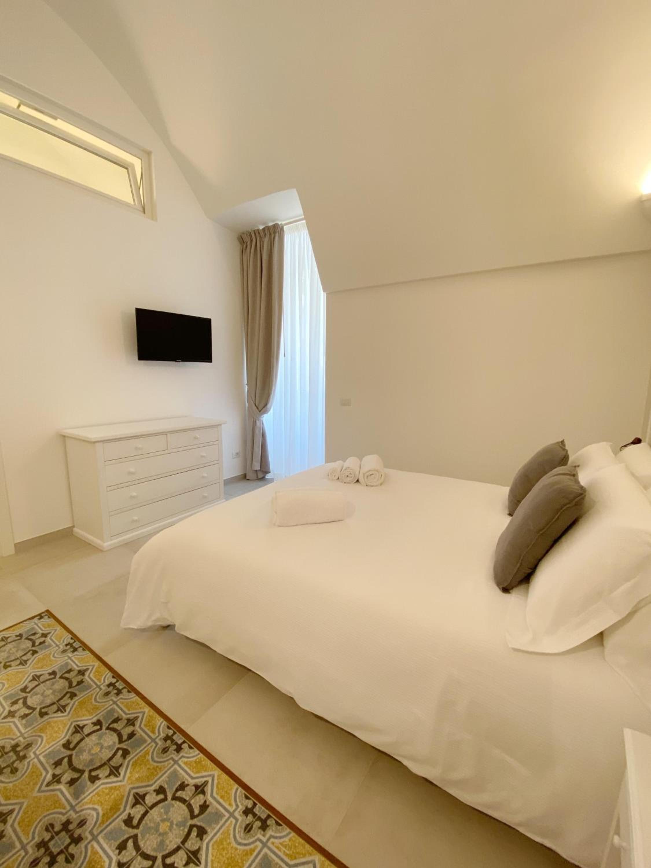Superior Apartment - Photo 17