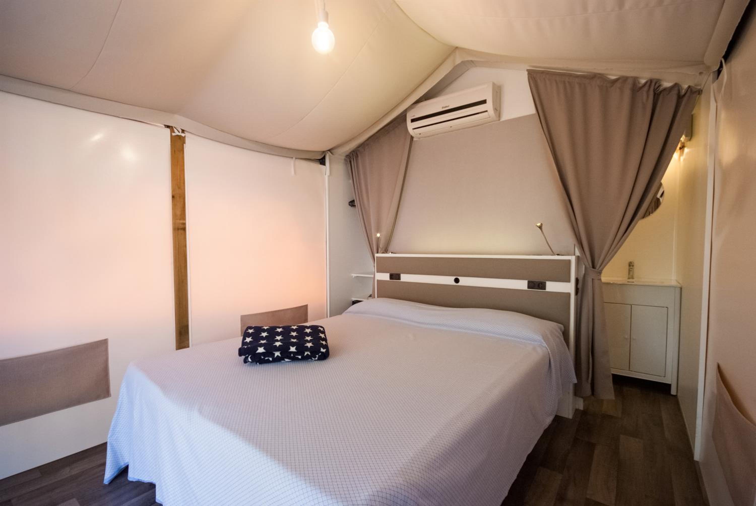 Tent Suite Lodge - Photo 4