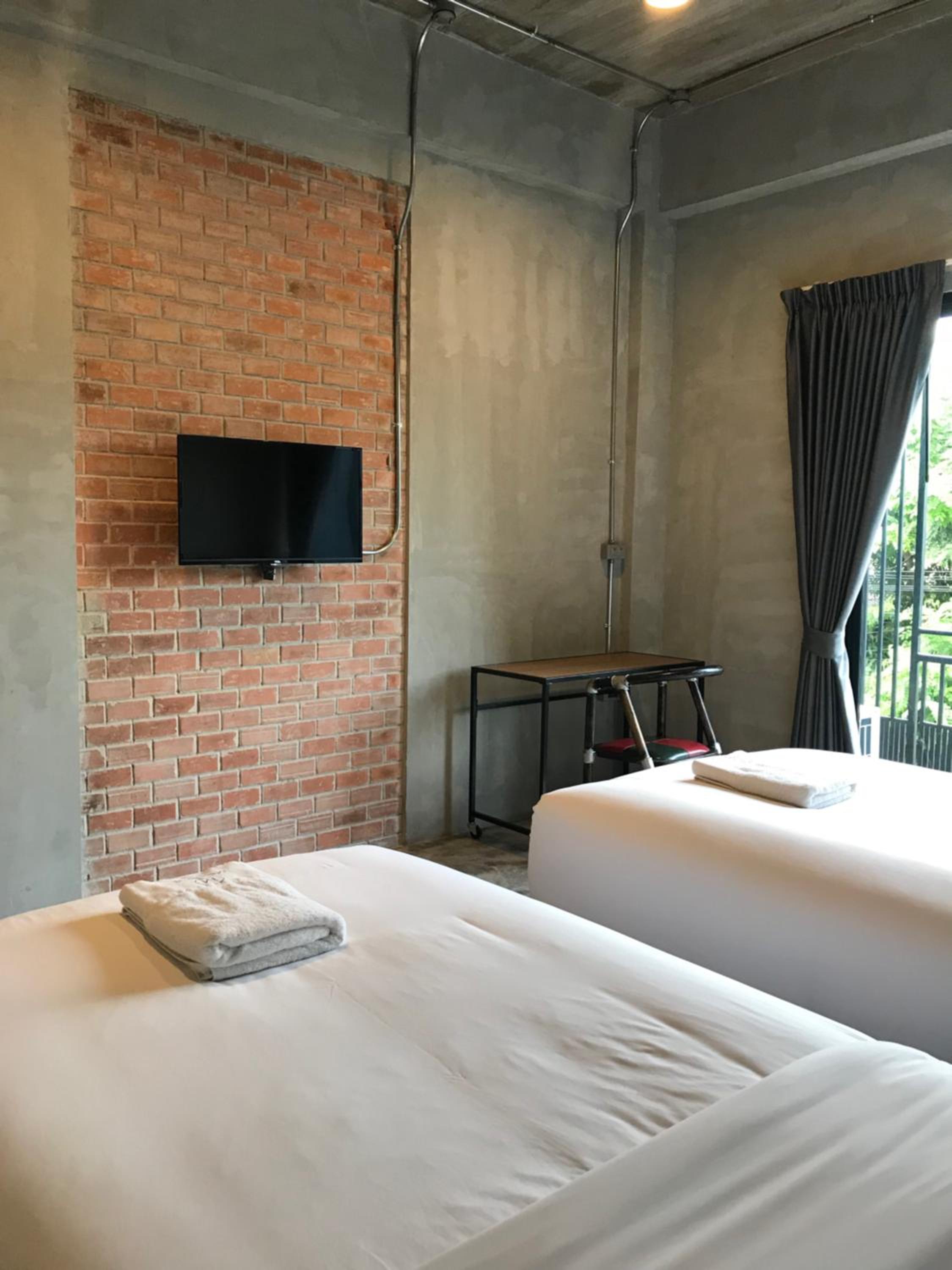 Twin Room with Balcony