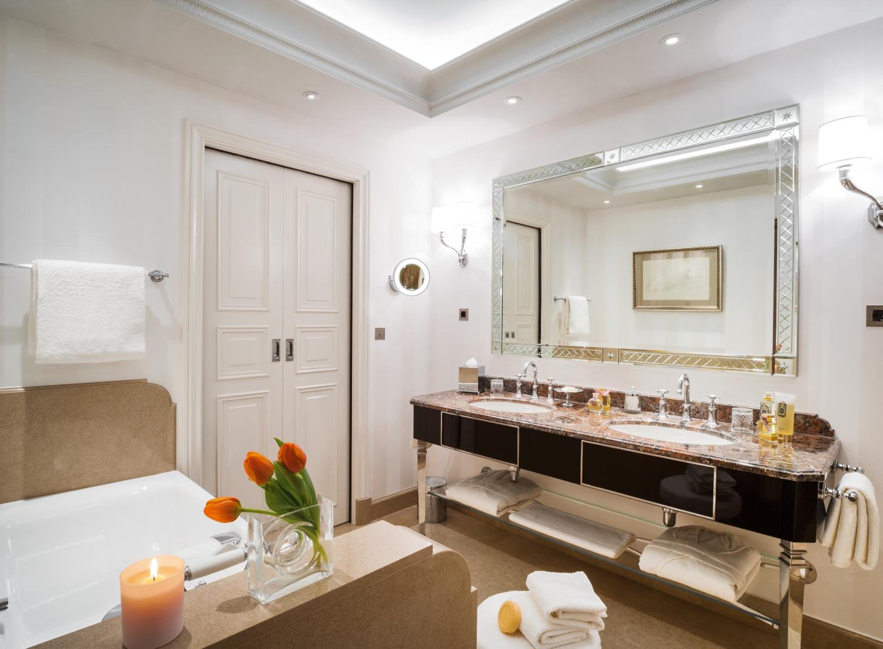 Suite with Terrace (Non Smoking)