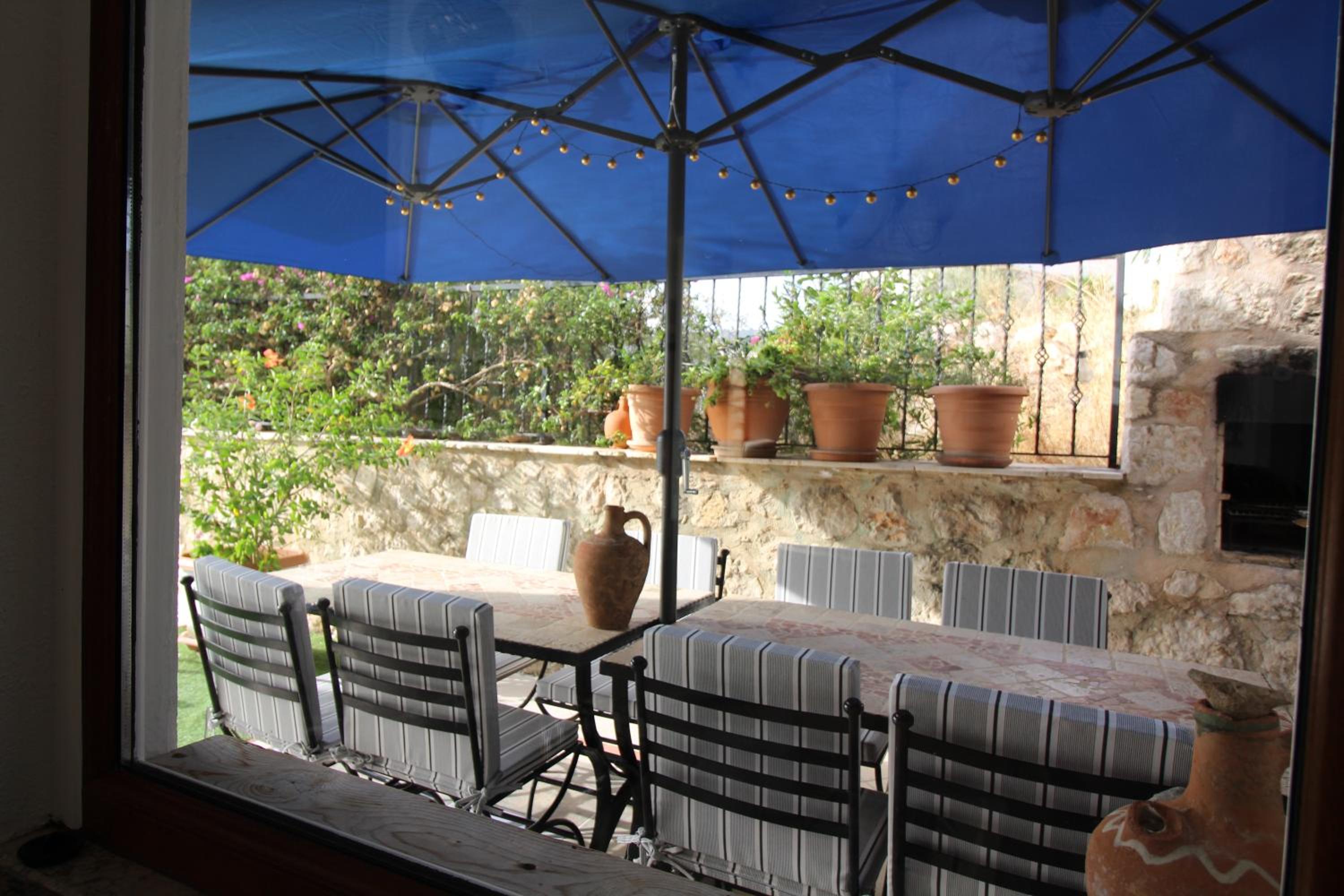 Villa with Sea View - Photo 8