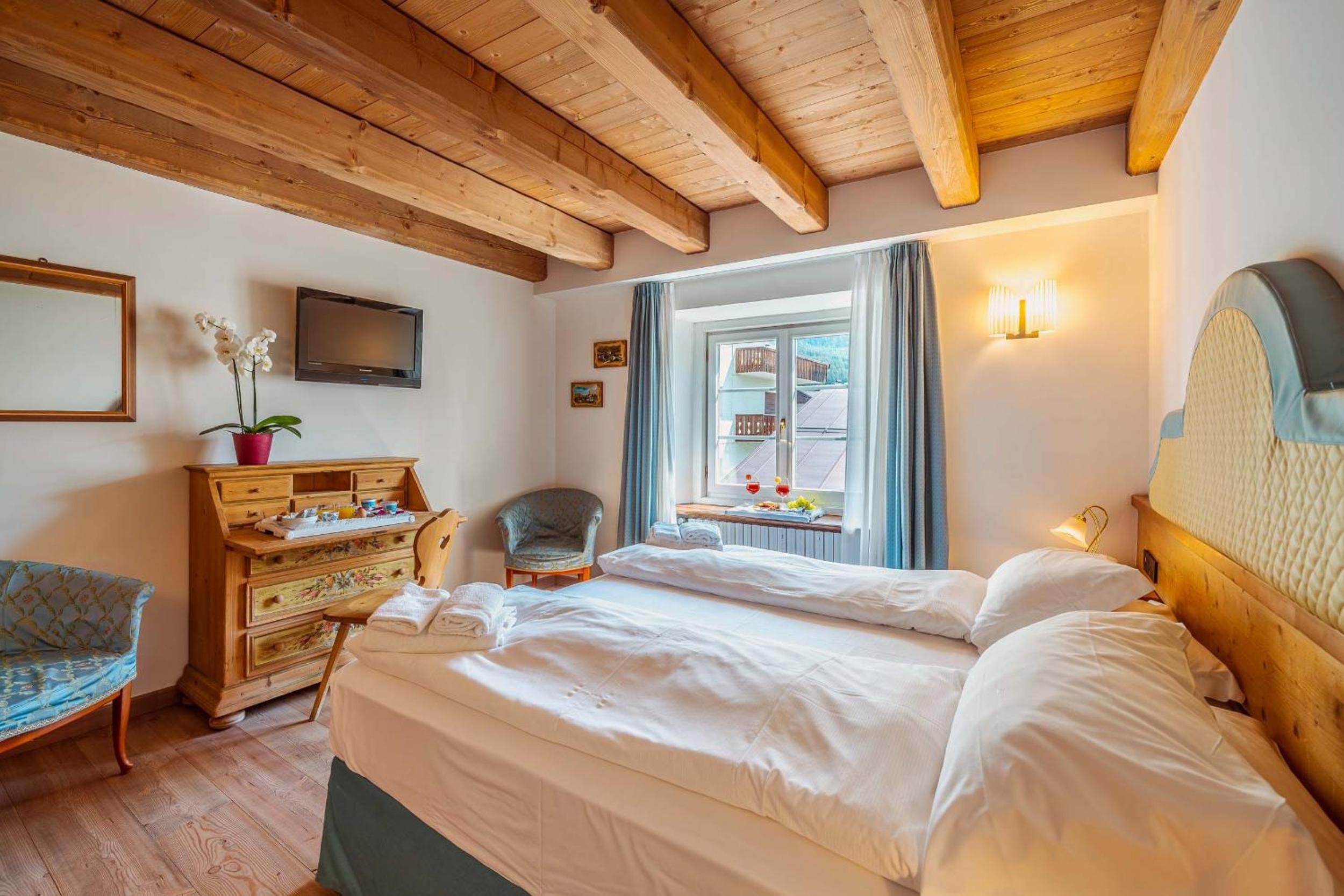 Superior Double or Twin Room photo 1