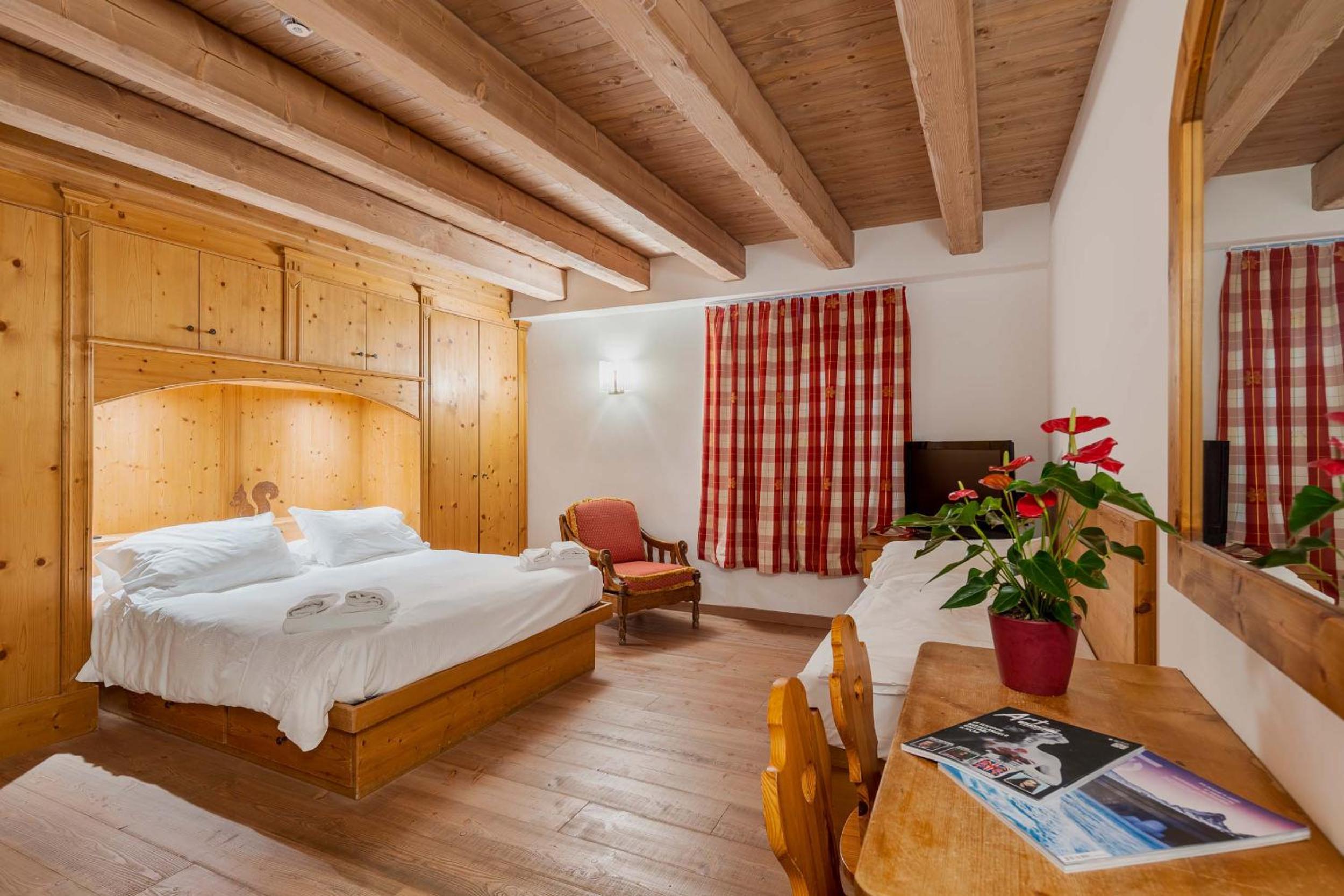 Deluxe Triple Room photo 1