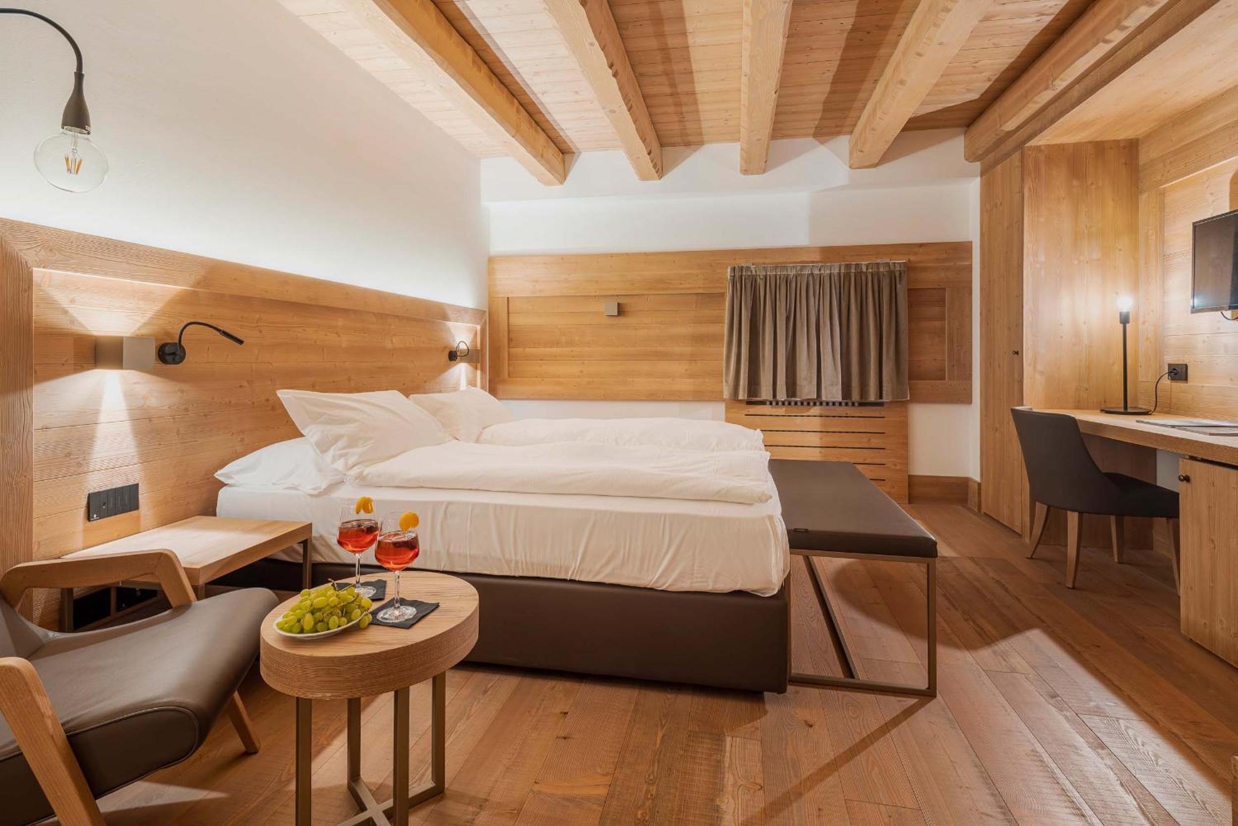 Deluxe Double or Twin Room photo 1