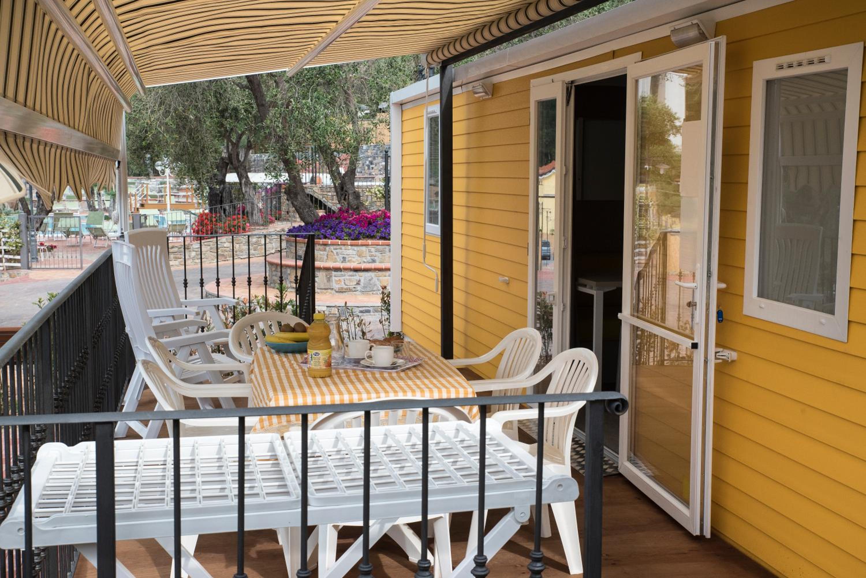 Mobile Home with Disabled Access - Photo 6